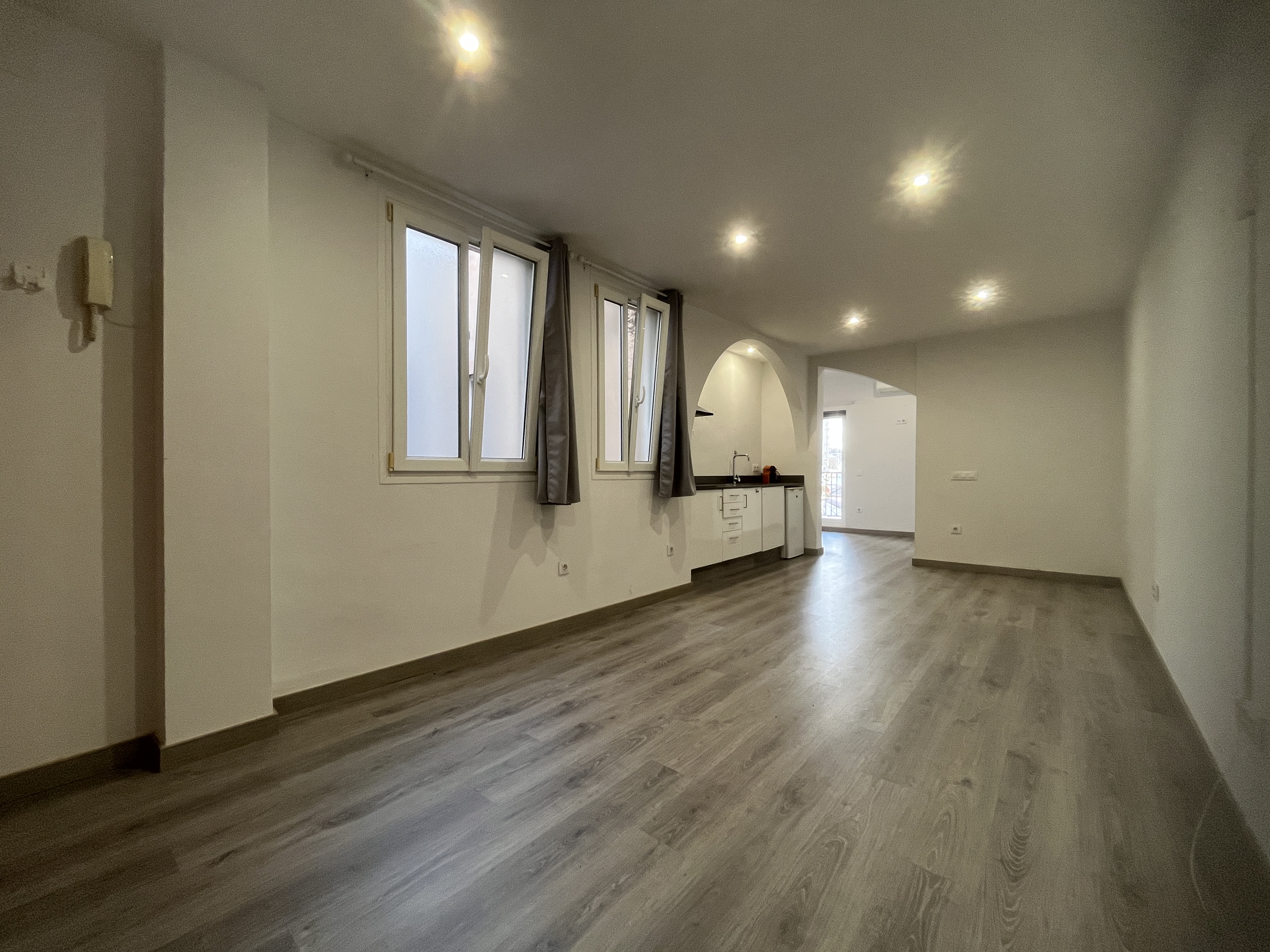 pisos en girona · barri-vell 199000€