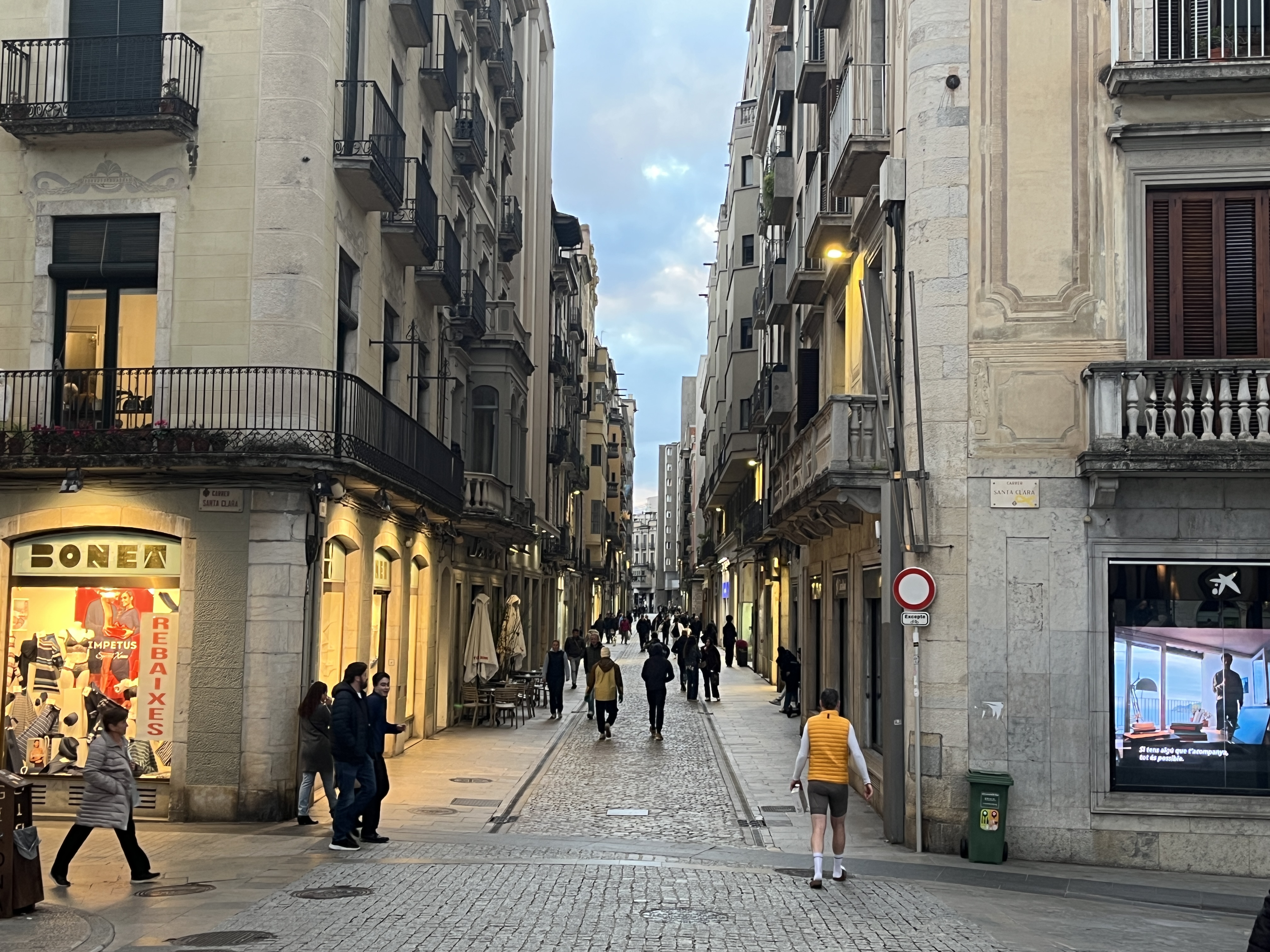 pisos en girona · barri-vell 199000€