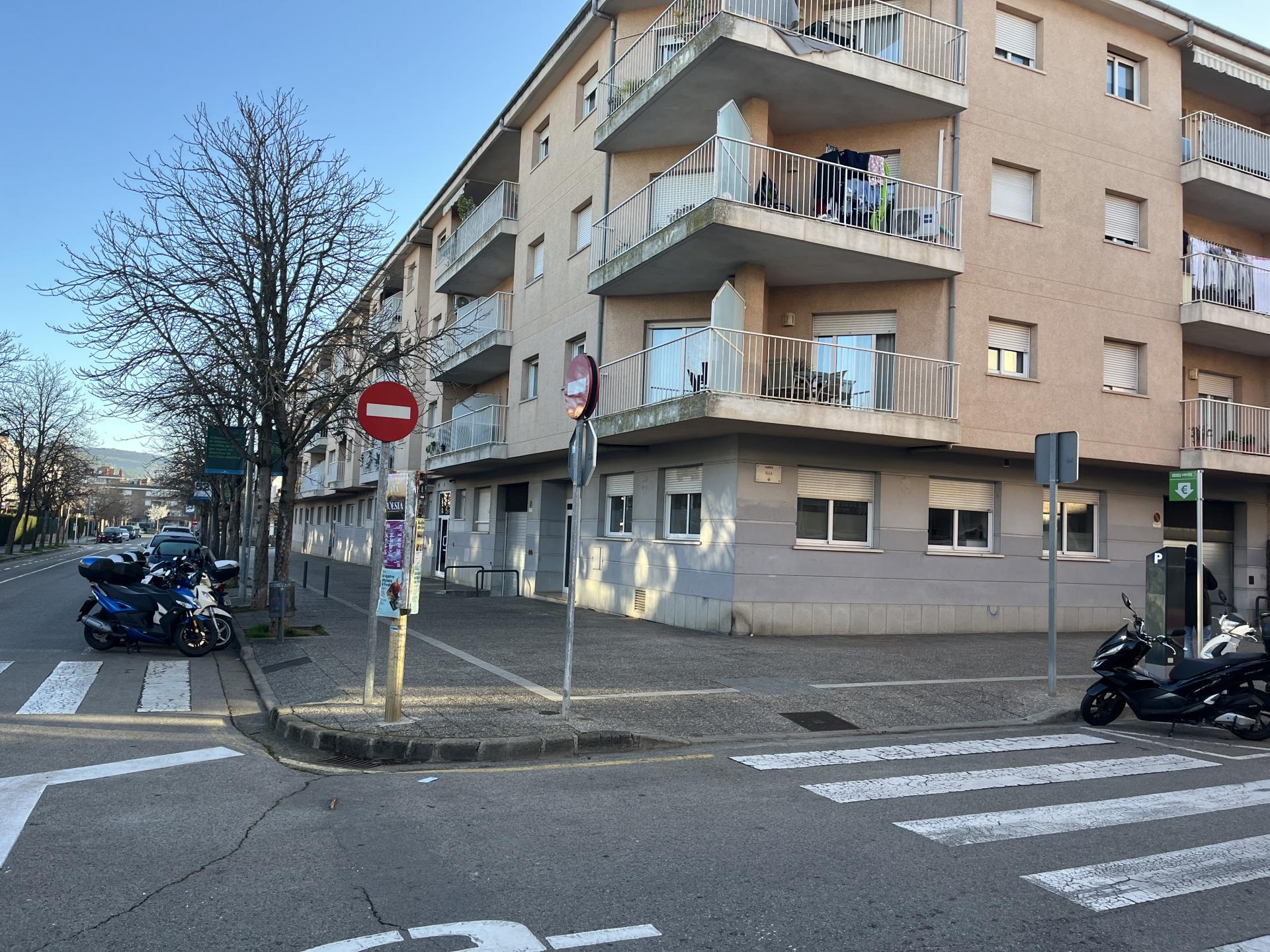 parquing en girona · santa-eugenia €