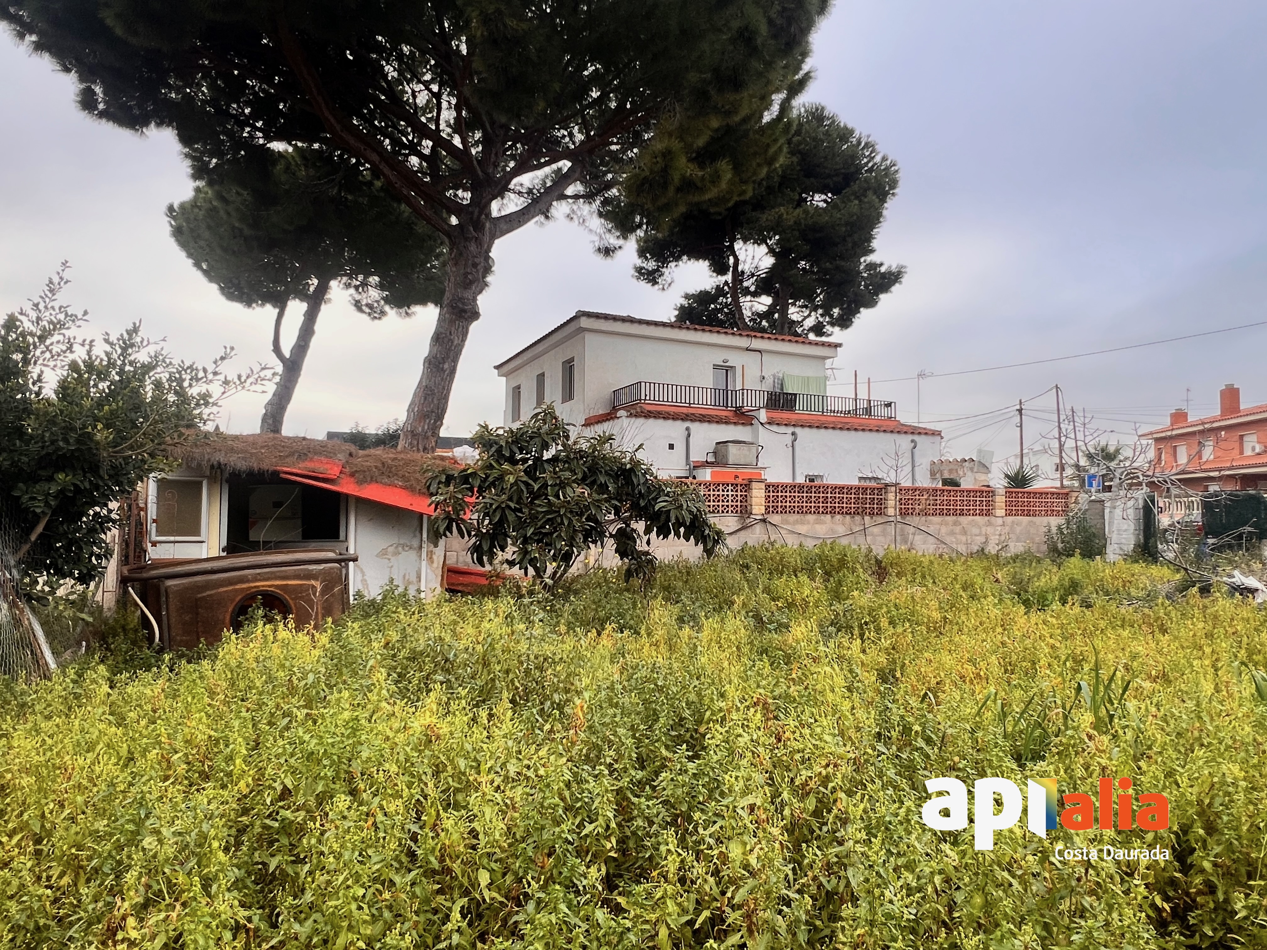 Terreno en venta en Salou, Tarragona 8/17