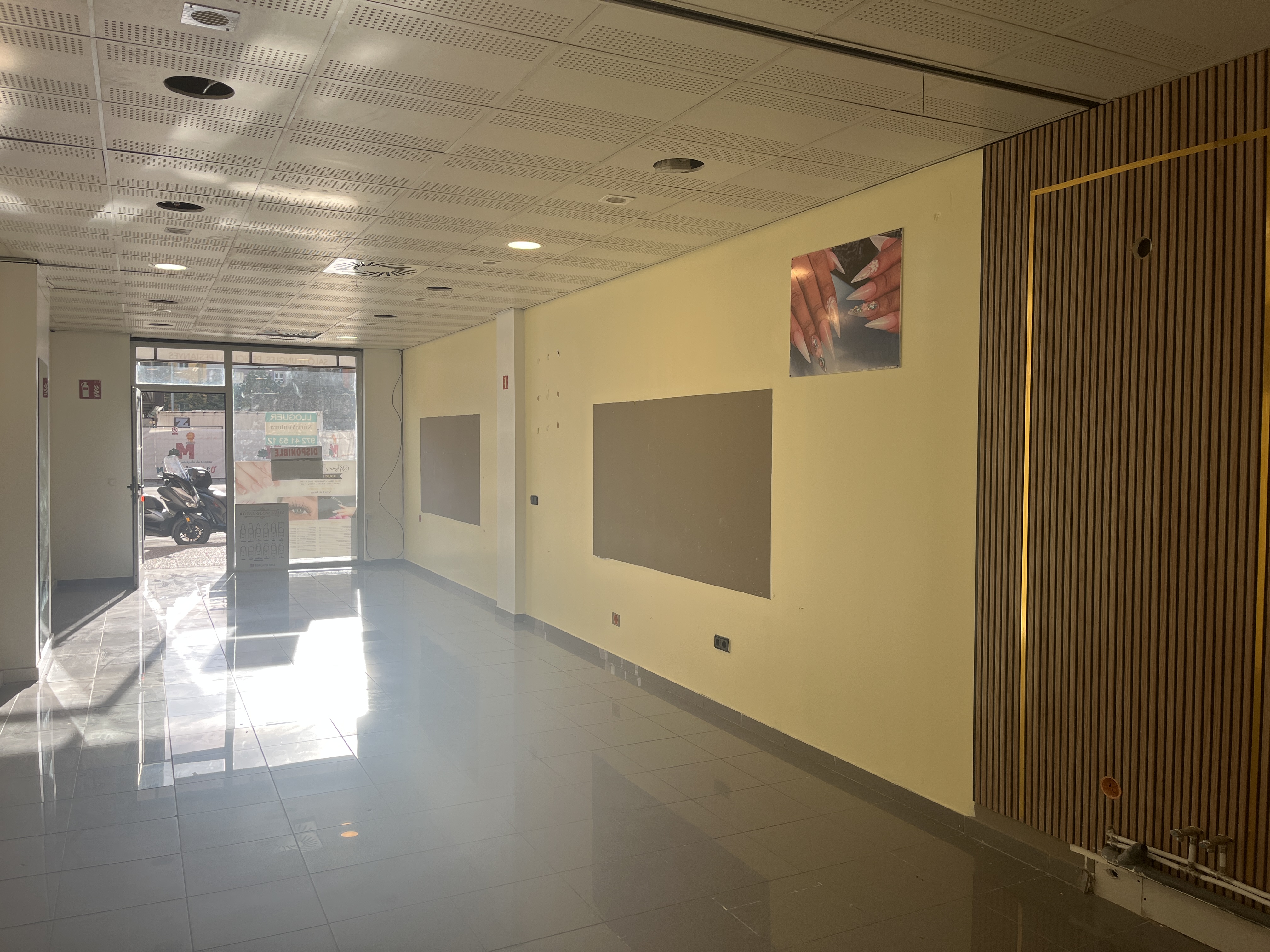 locals-comercials en girona · girona-centre €