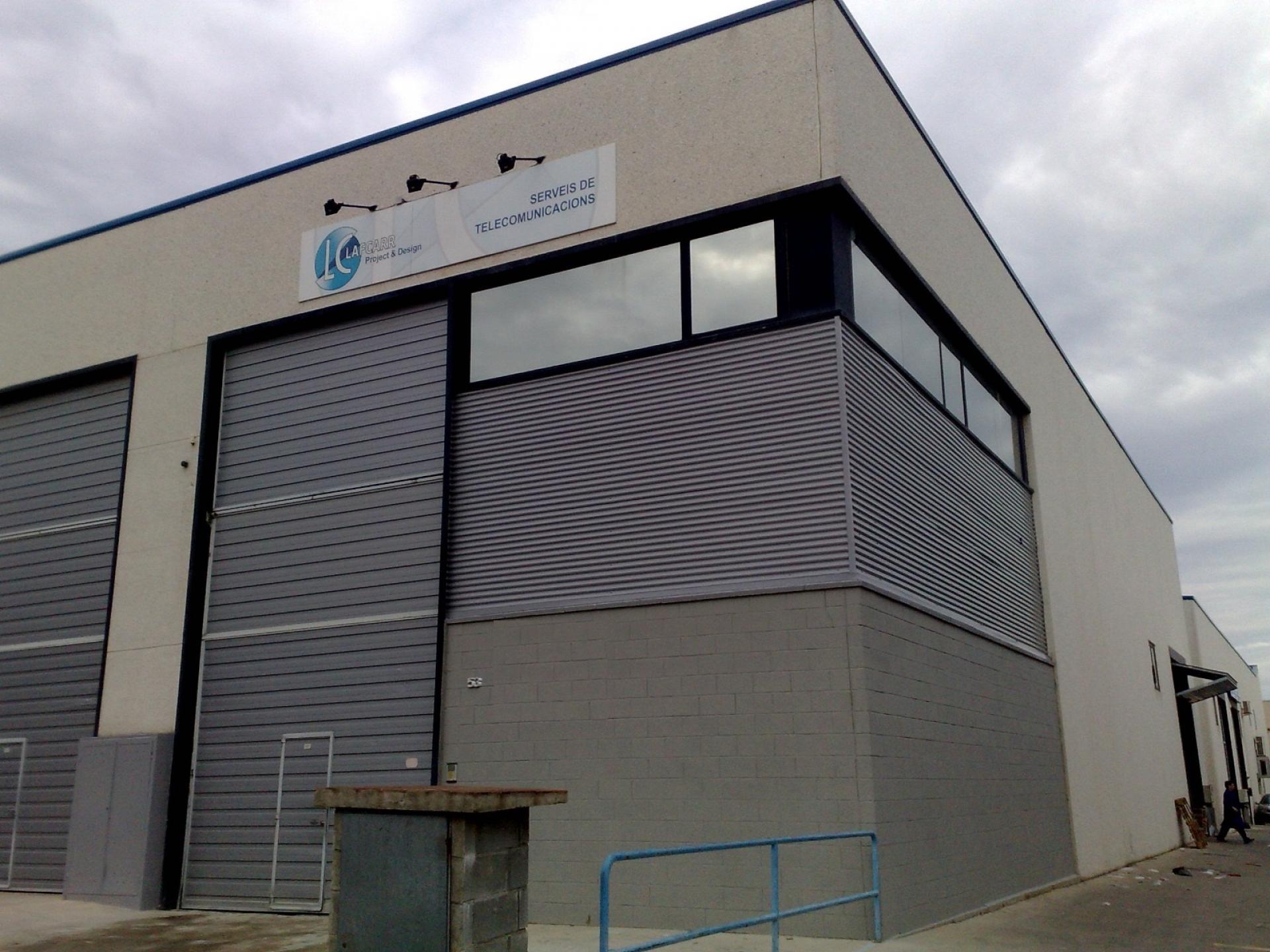 nau-industrial en vilablareix ·  €