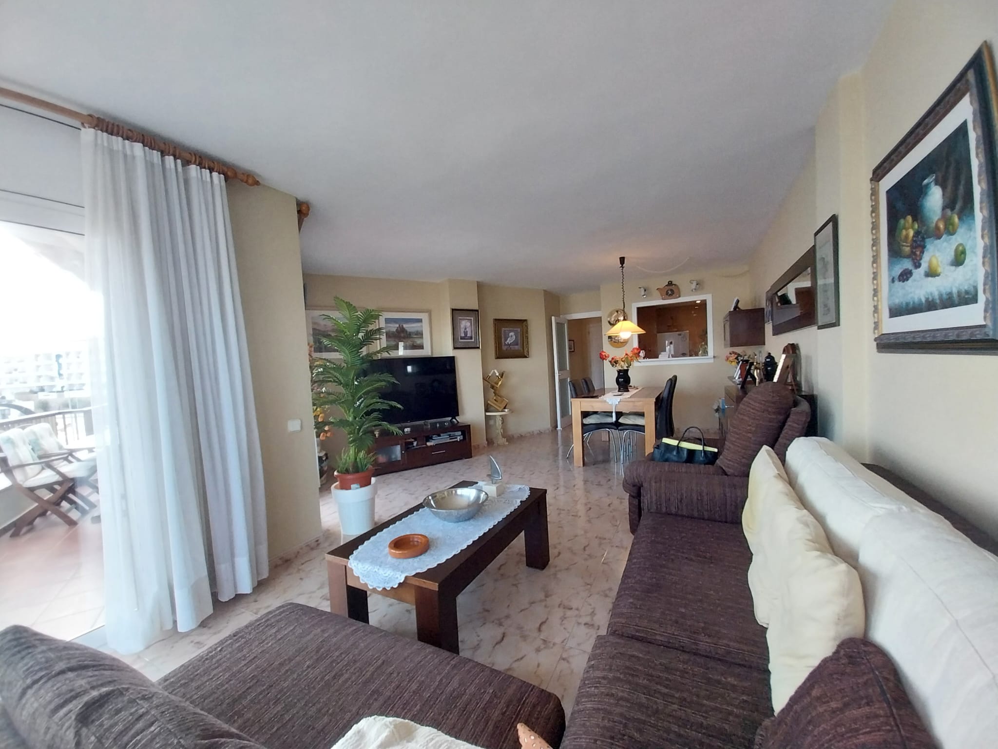 apartment Escala, L