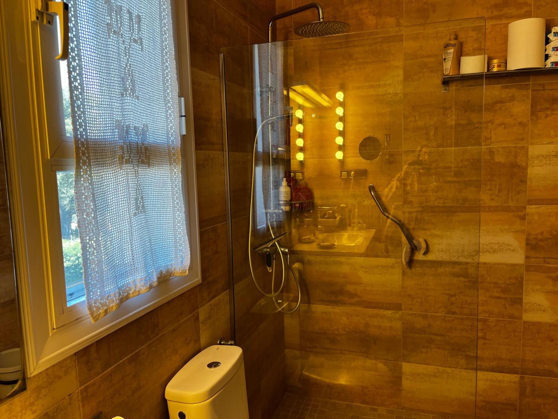 CASA EN VENTA EN SANT CEBRIÀ