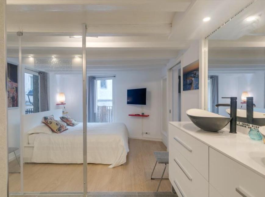 Piso de diseño de 81 m  construidos en el casco antiguo 