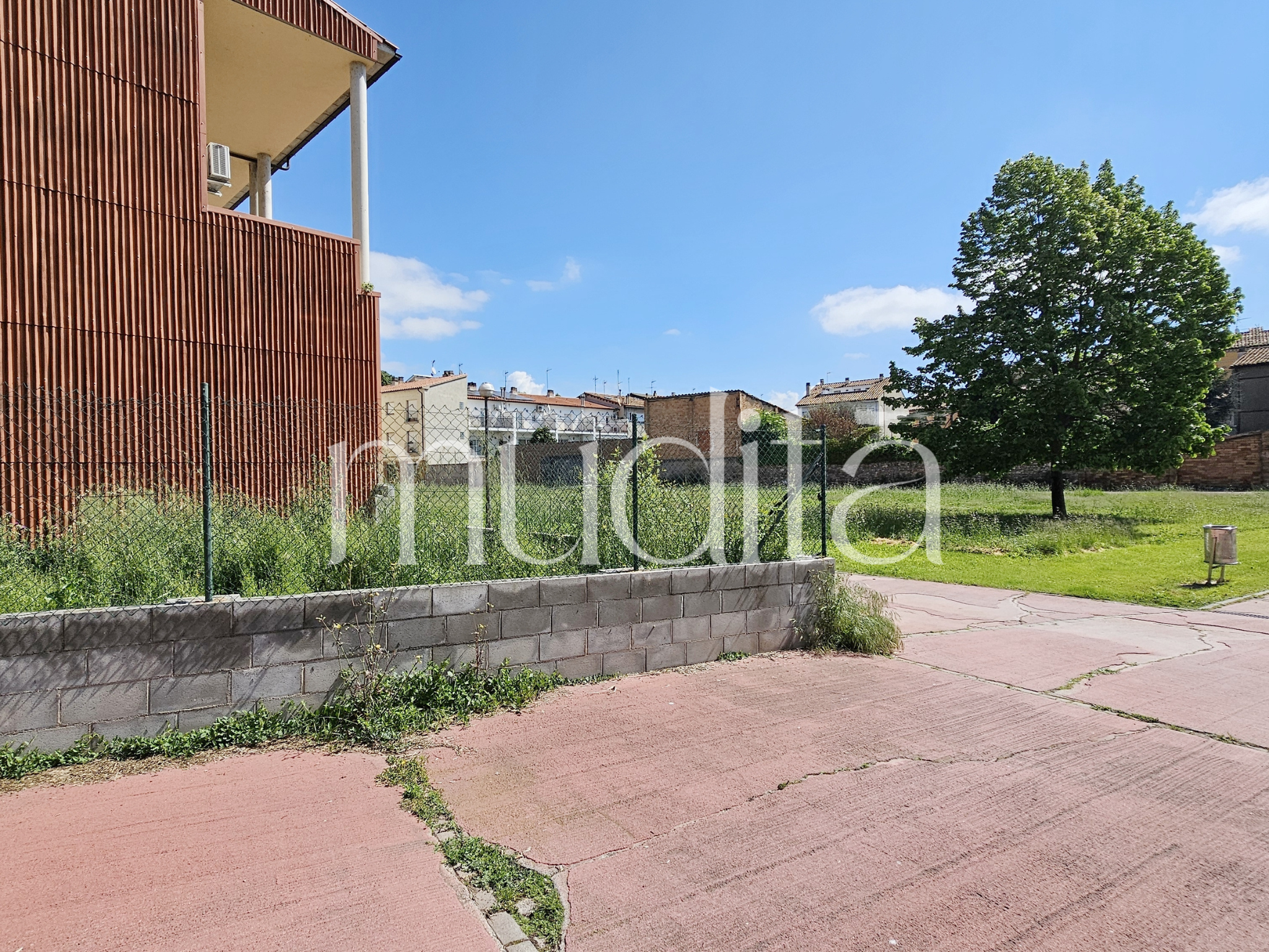 Terreno en venta en Manlleu, Barcelona 14/20