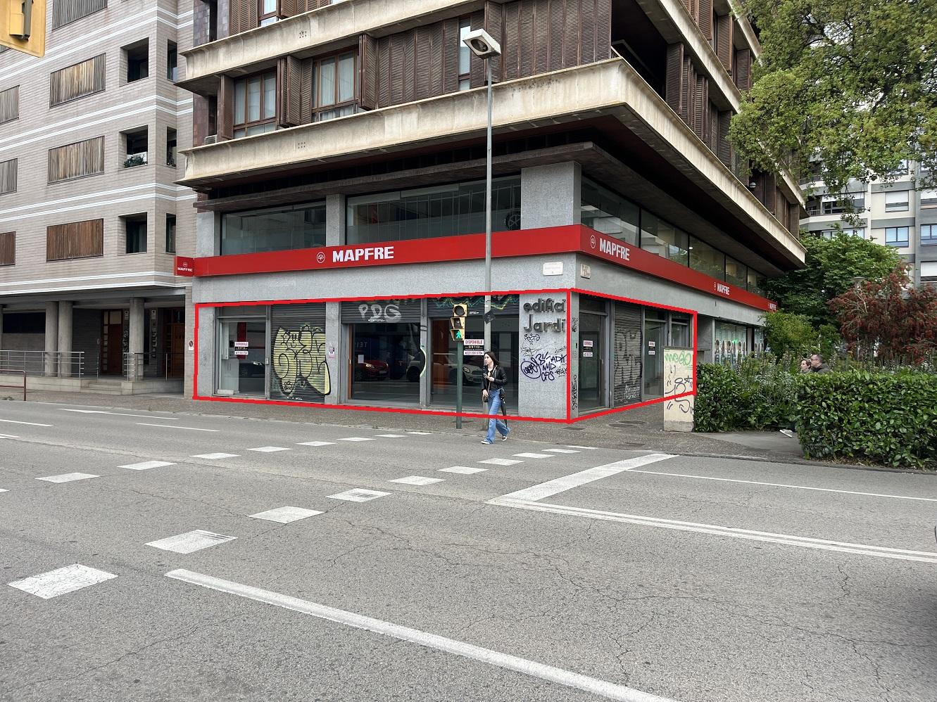 locals-comercials en girona · eixample €