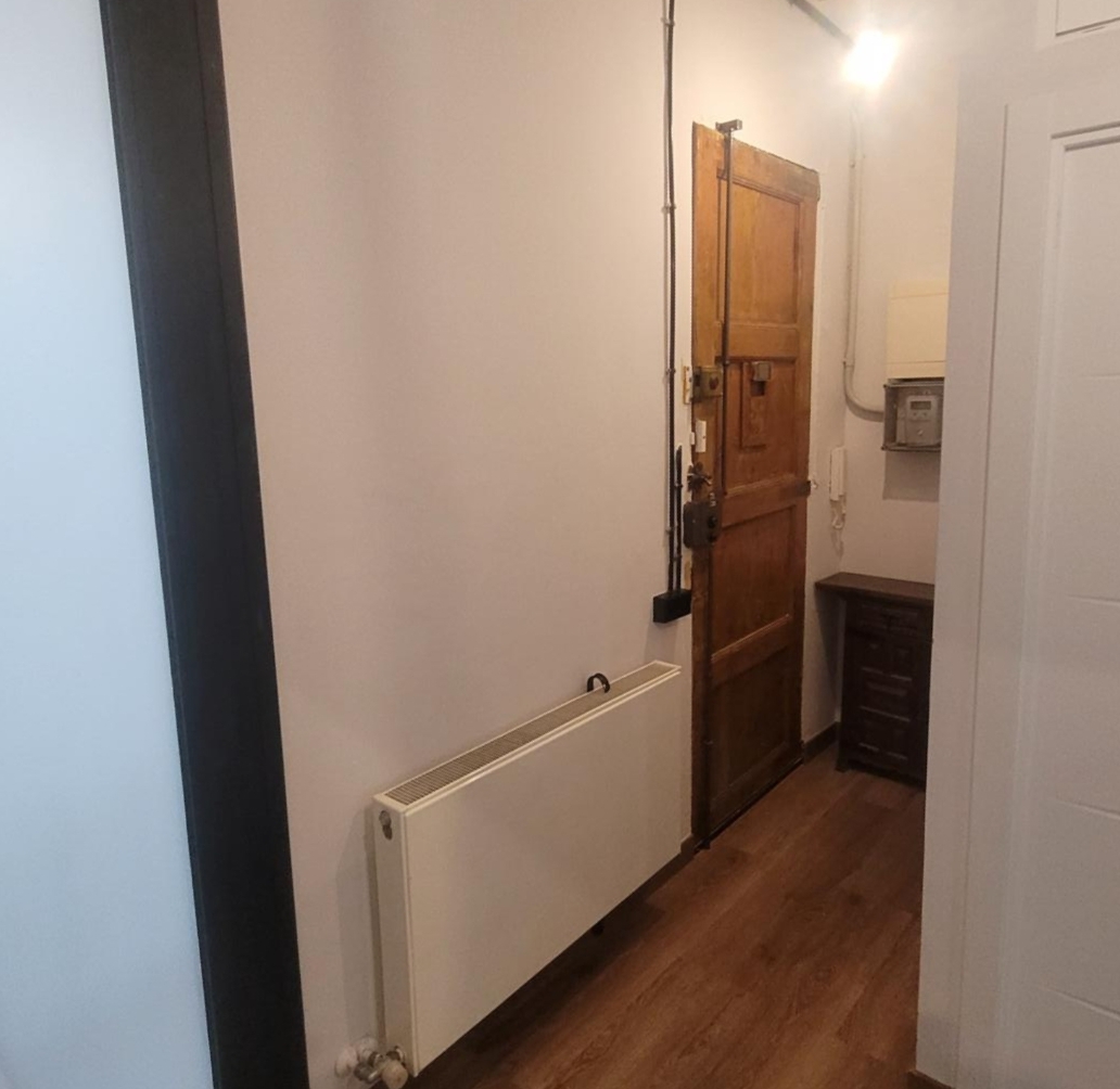 En venta esta acogedora vivienda reformada y luminosa.
Con una superficie...