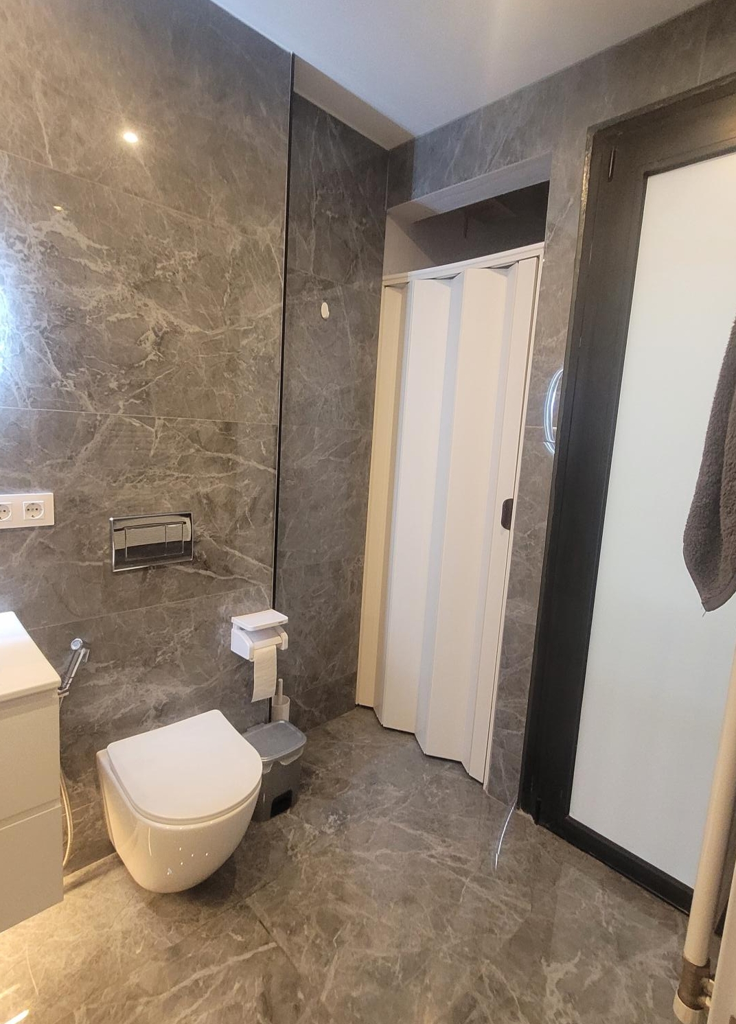 En venta esta acogedora vivienda reformada y luminosa.
Con una superficie...