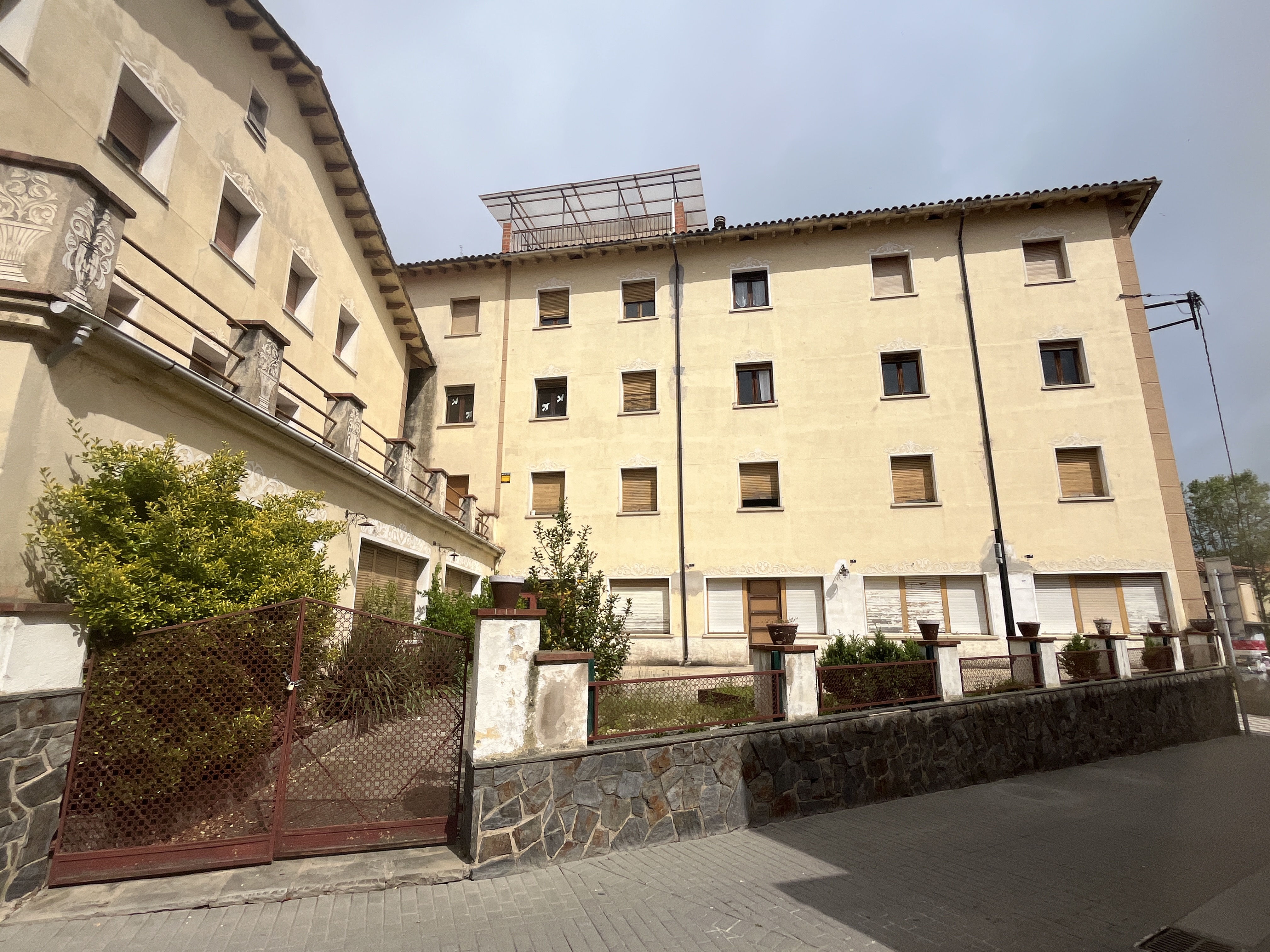 edificio en sant-hilari-sacalm ·  650000€