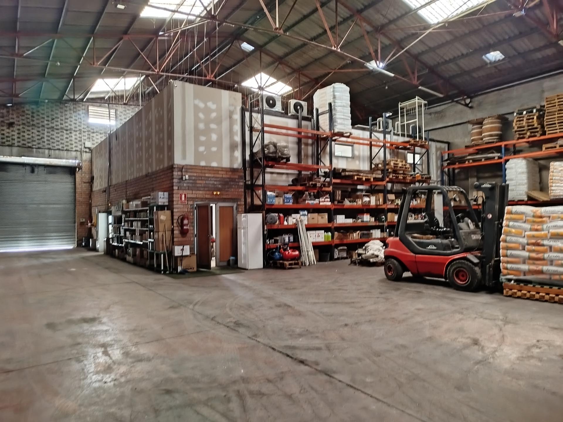 nave-industrial en lleida · extrarradio 250000€