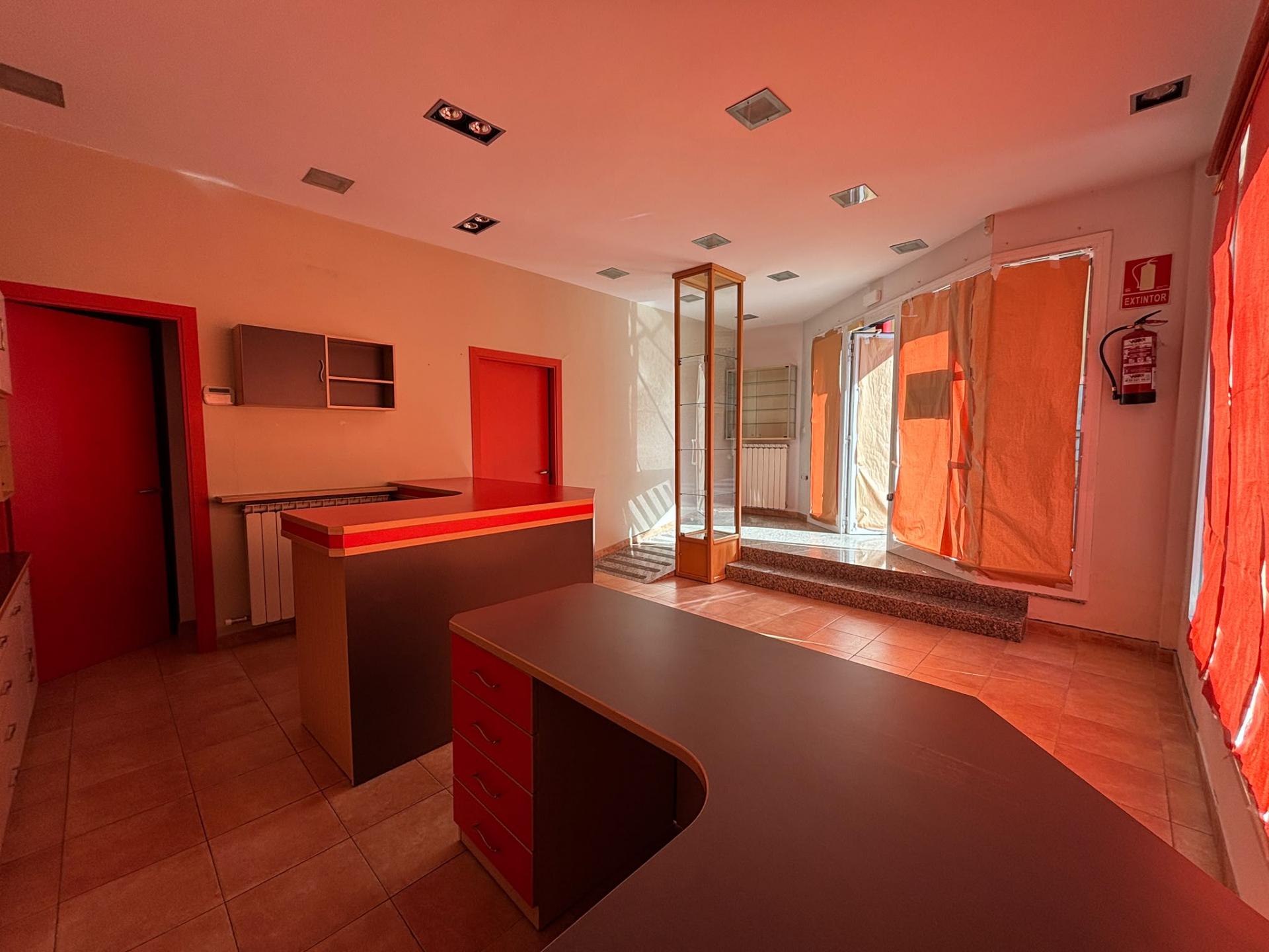 locals-comercials en sant-hilari-sacalm ·  €