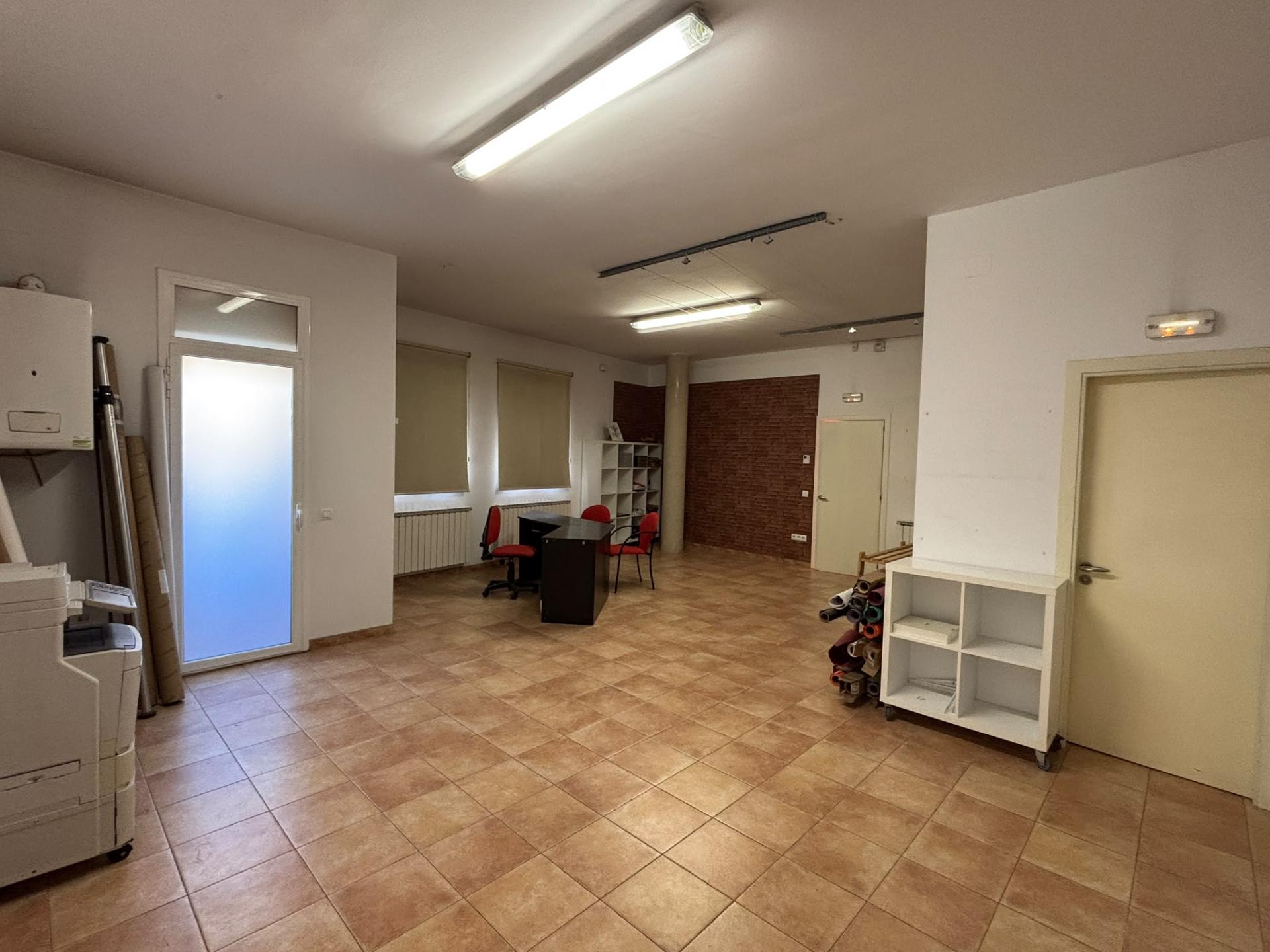 locals-comercials en sant-hilari-sacalm ·  €