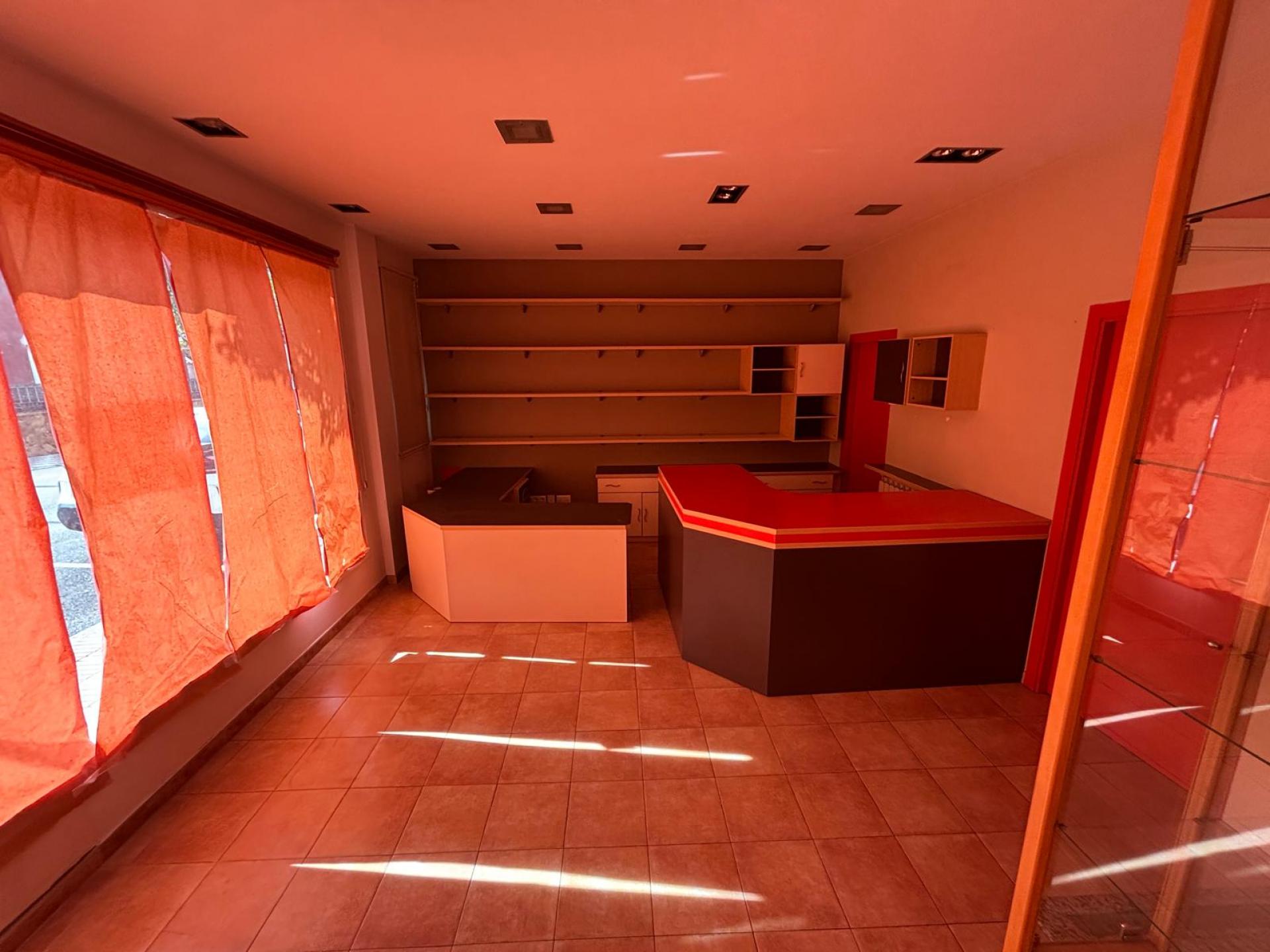 locals-comercials en sant-hilari-sacalm ·  €