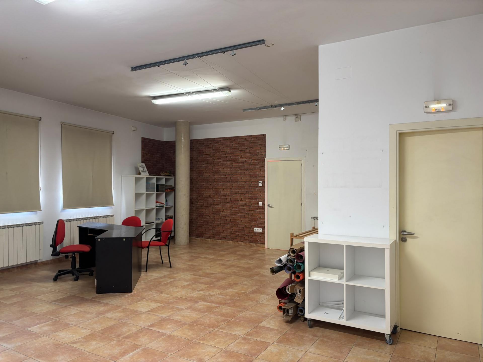 locals-comercials en sant-hilari-sacalm ·  €