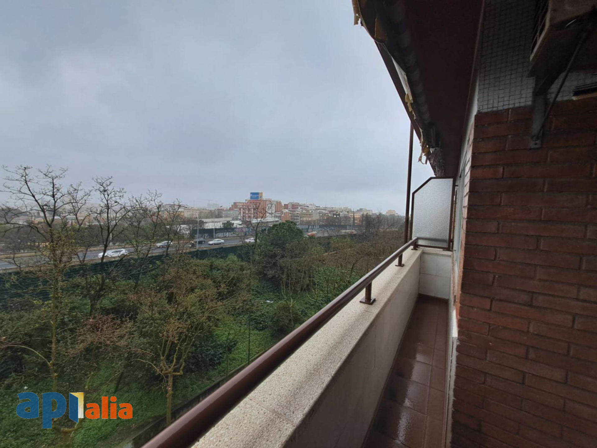 PISO EN VENTA EN ESPLUGUES DE LL. (CENTRO)