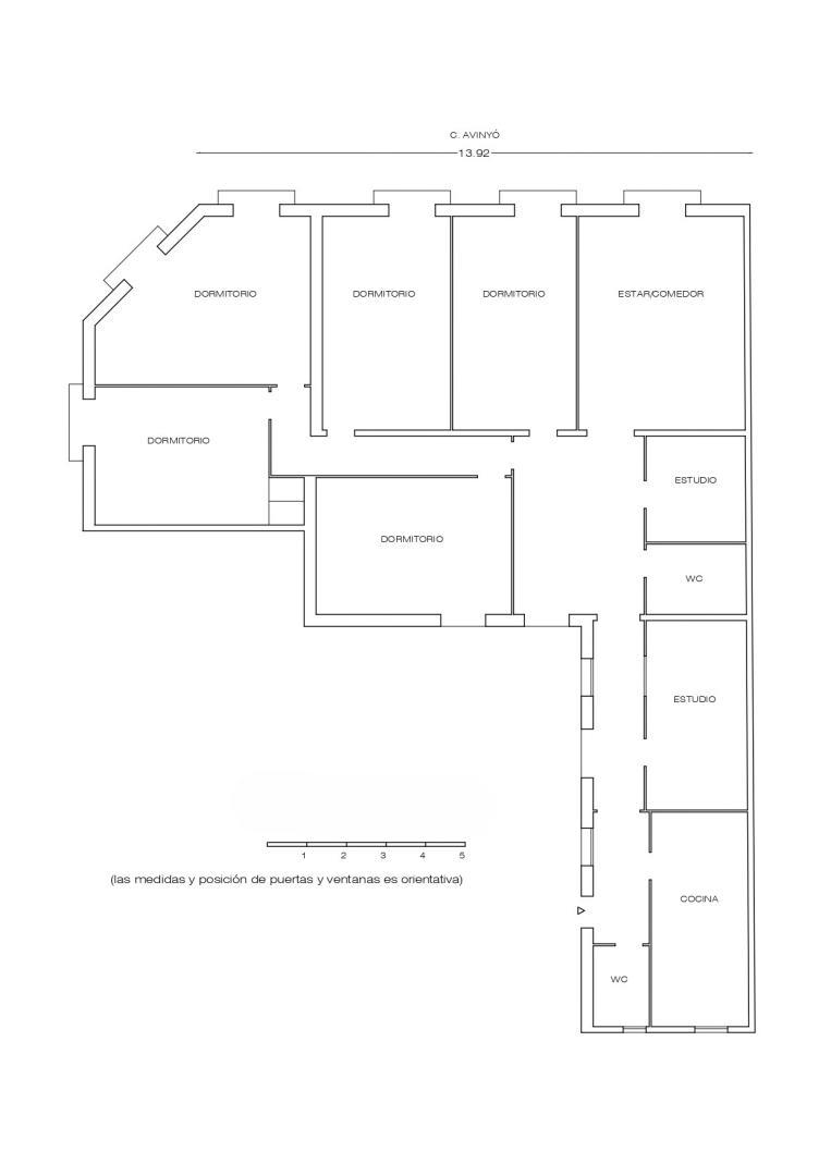 Amplia y luminosa  vivienda junto a Plaça Sant Jaume