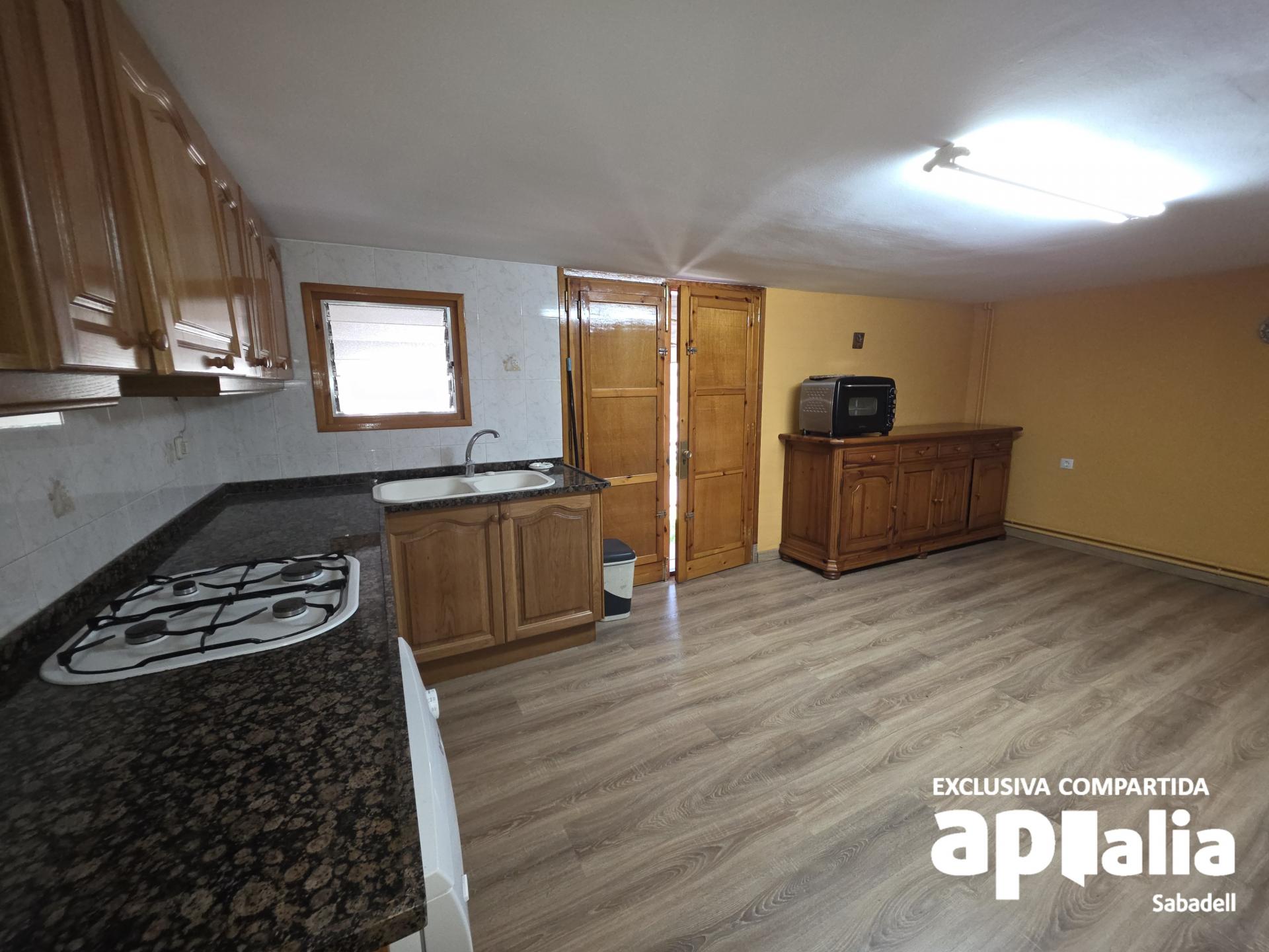 Fantástica torre en Arisol D   Castellar del Vallès
Ubicada...