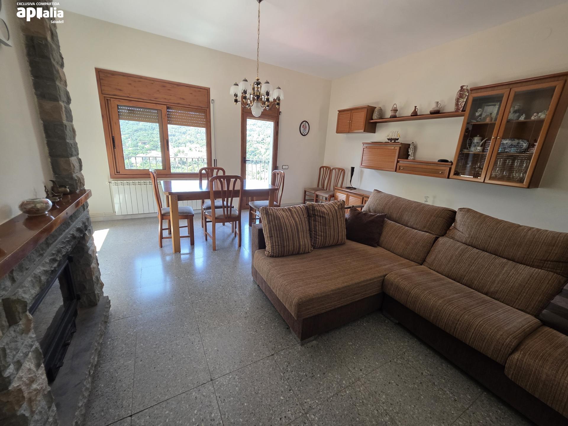 Fantástica torre en Arisol D   Castellar del Vallès
Ubicada...