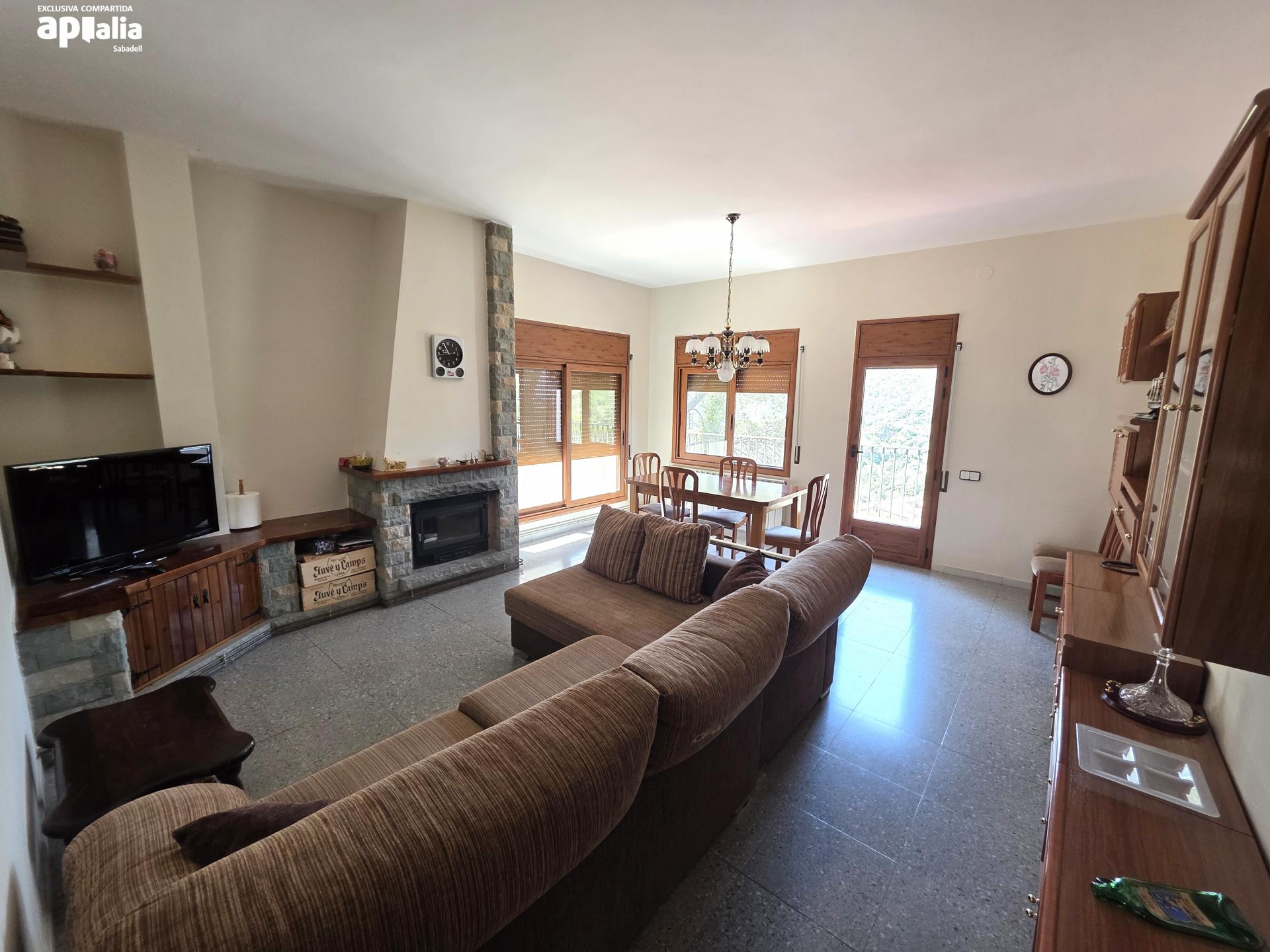 Fantástica torre en Arisol D   Castellar del Vallès
Ubicada...