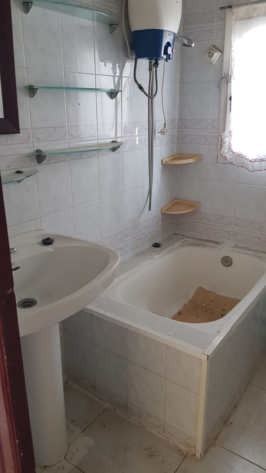 SANT CELONI CASA A REFORMAR AL BARRI DE LA FORÇA