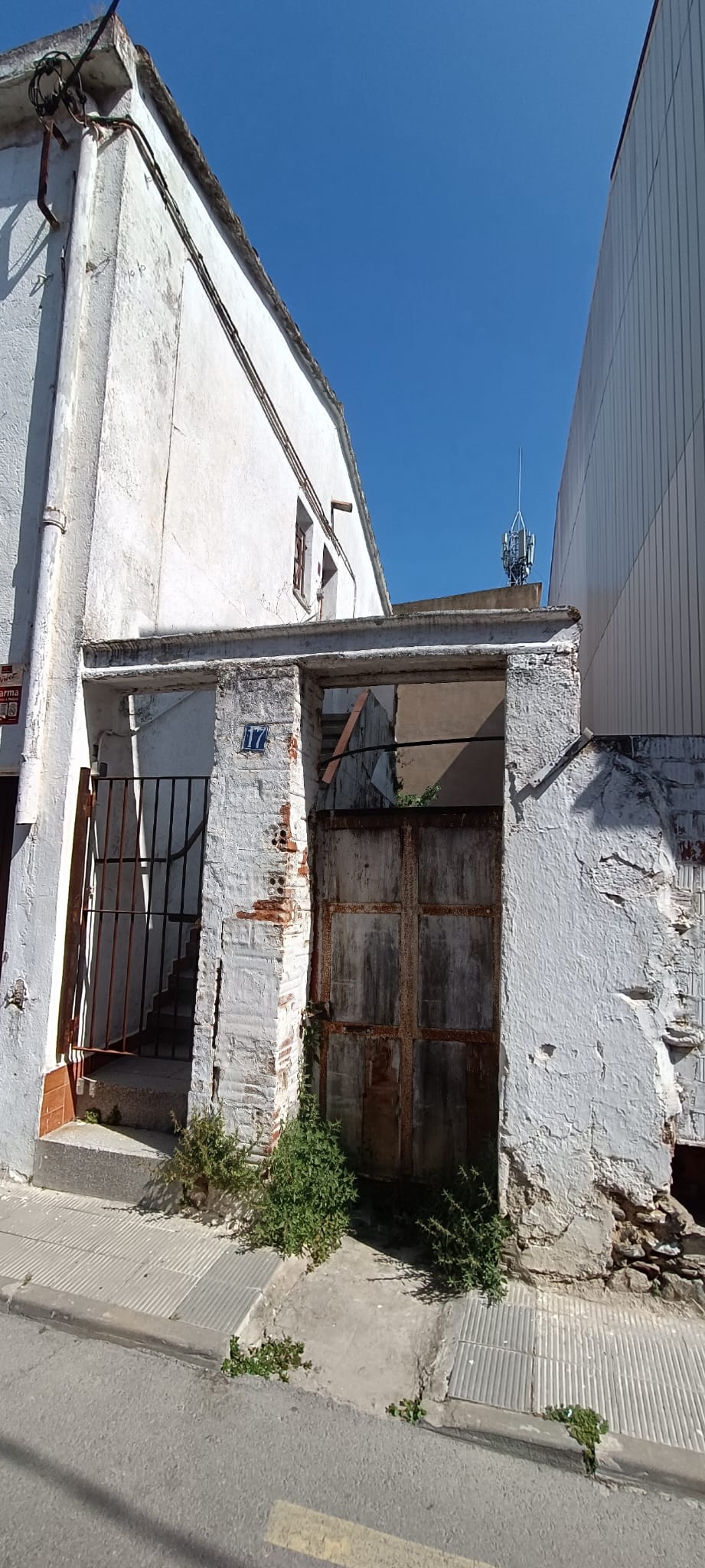 SANT CELONI CASA A REFORMAR AL BARRI DE LA FORÇA