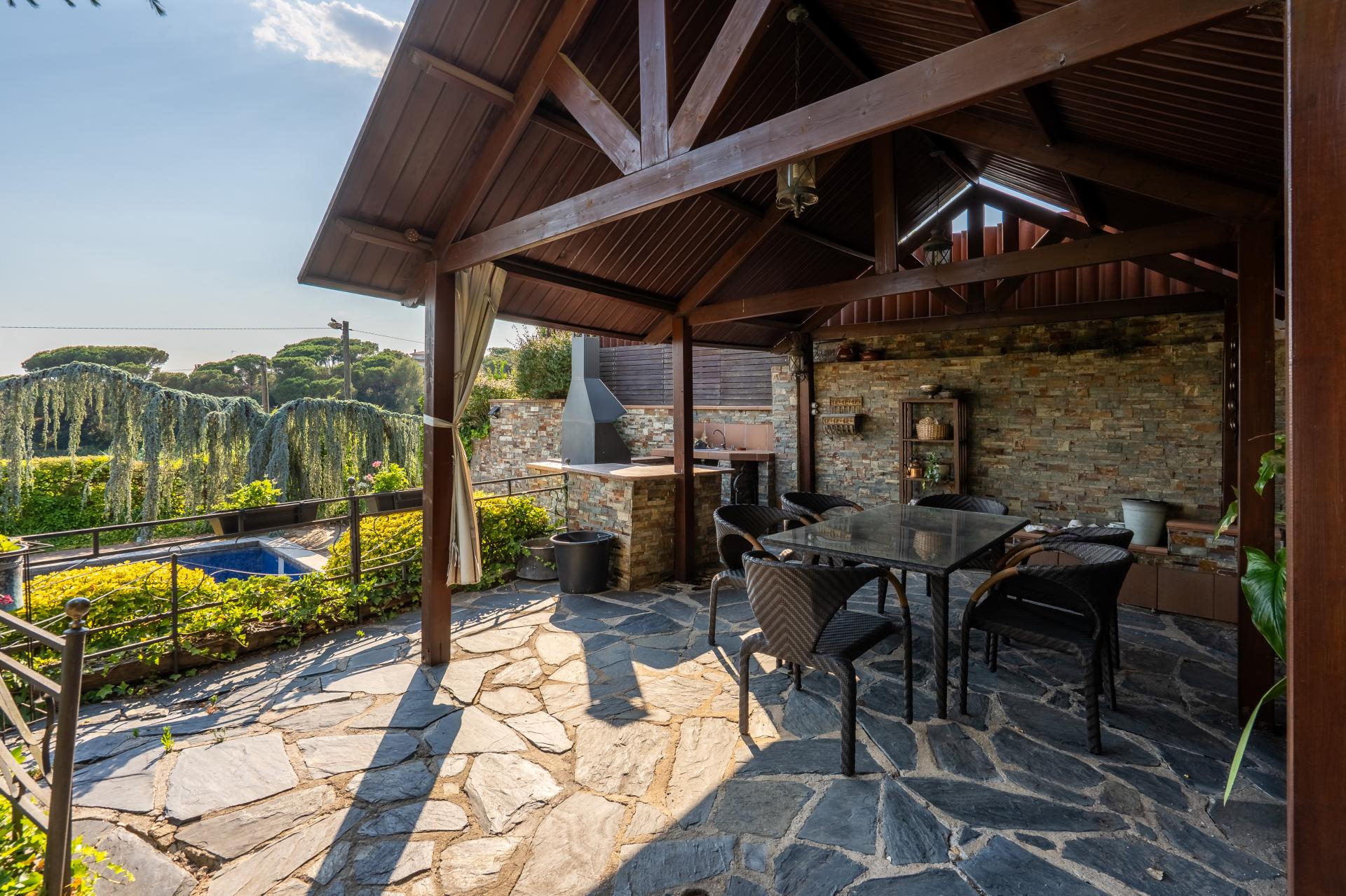 ESPECTACULAR TORRE EN EL TURO DE LA MARE DE DEU DEL PUIG