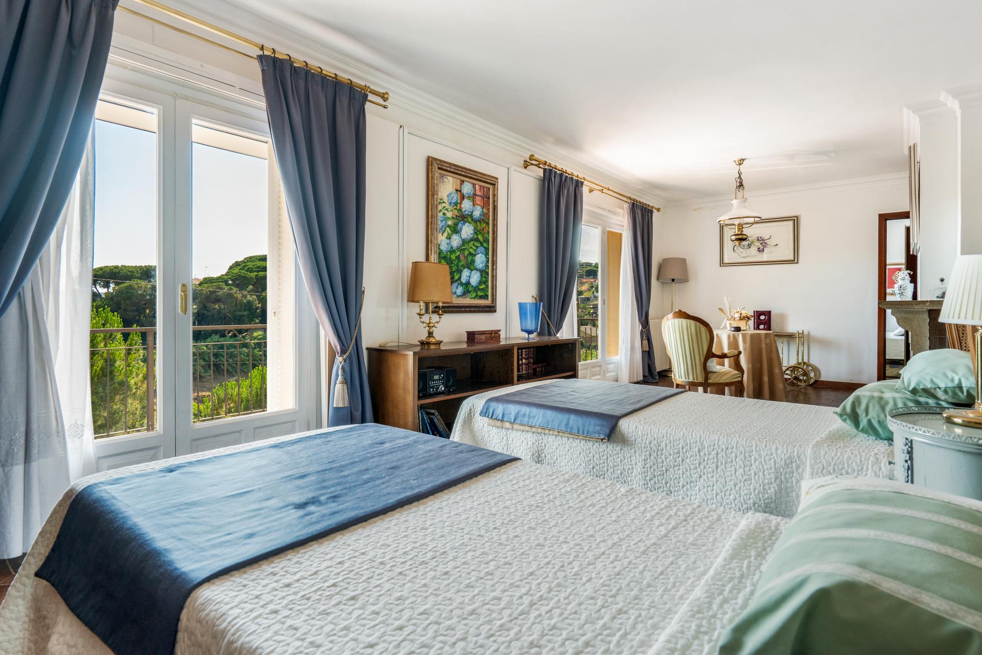 ESPECTACULAR TORRE EN EL TURO DE LA MARE DE DEU DEL PUIG