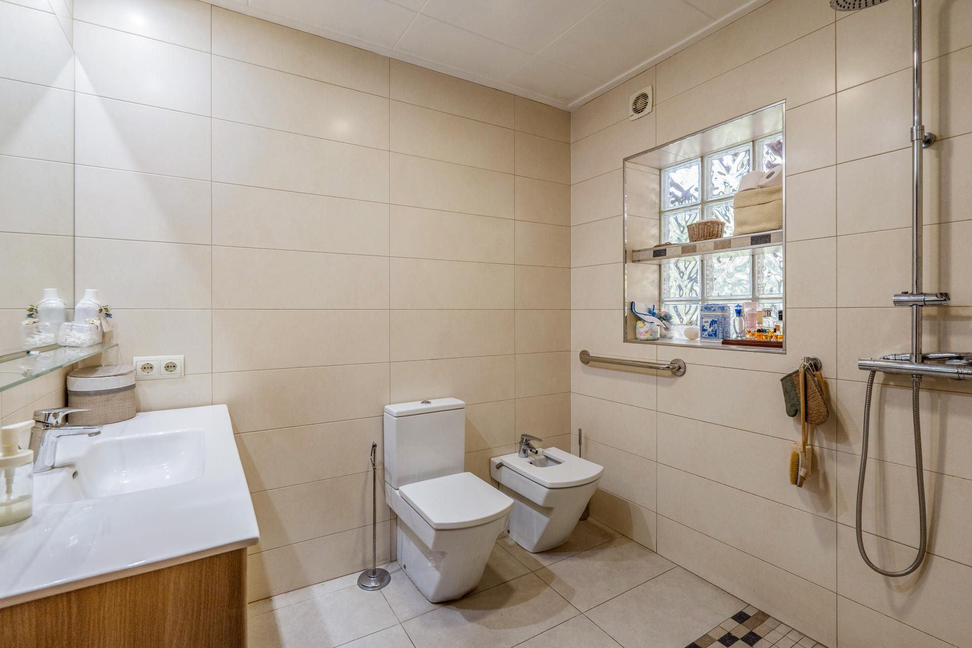 ESPECTACULAR TORRE EN EL TURO DE LA MARE DE DEU DEL PUIG