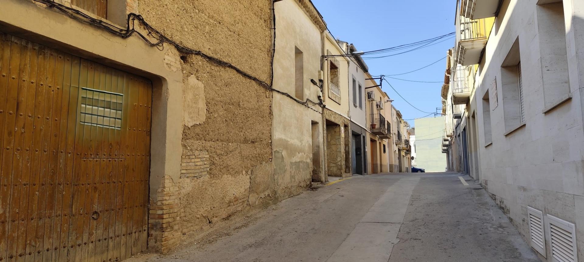 Terreno en venta en  Golmés, Lleida  2/19
