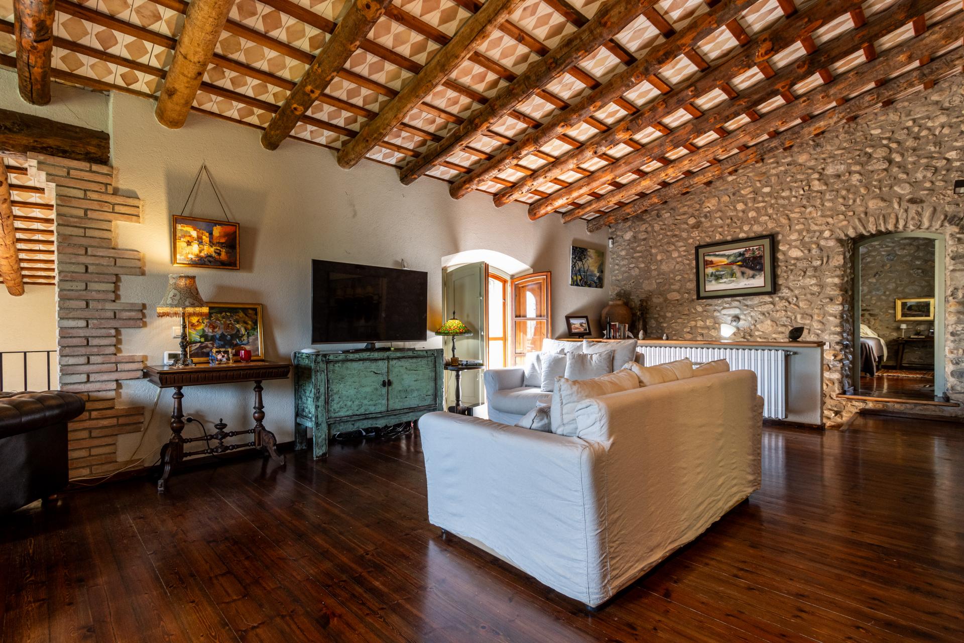 MASIA CON ALMA, PISCINA Y ENTORNO PRIVILEGIADO !!!!!!!!