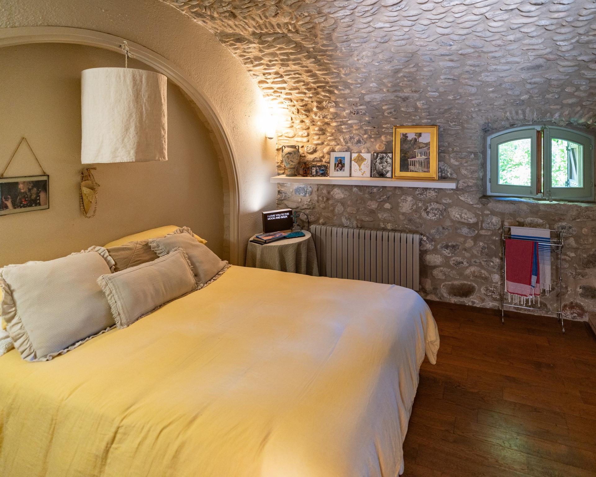 MASIA CON ALMA, PISCINA Y ENTORNO PRIVILEGIADO !!!!!!!!