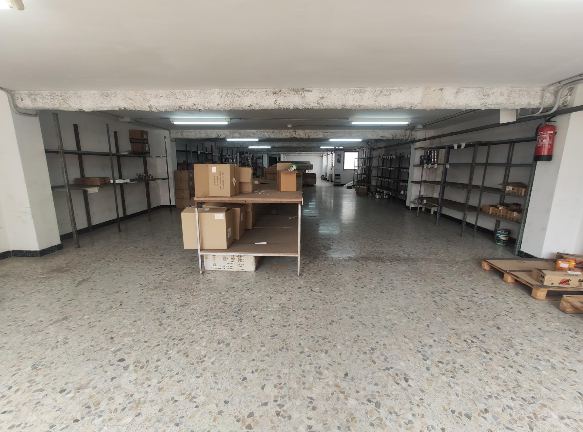 Se venden dos edificios conectados en Mataró