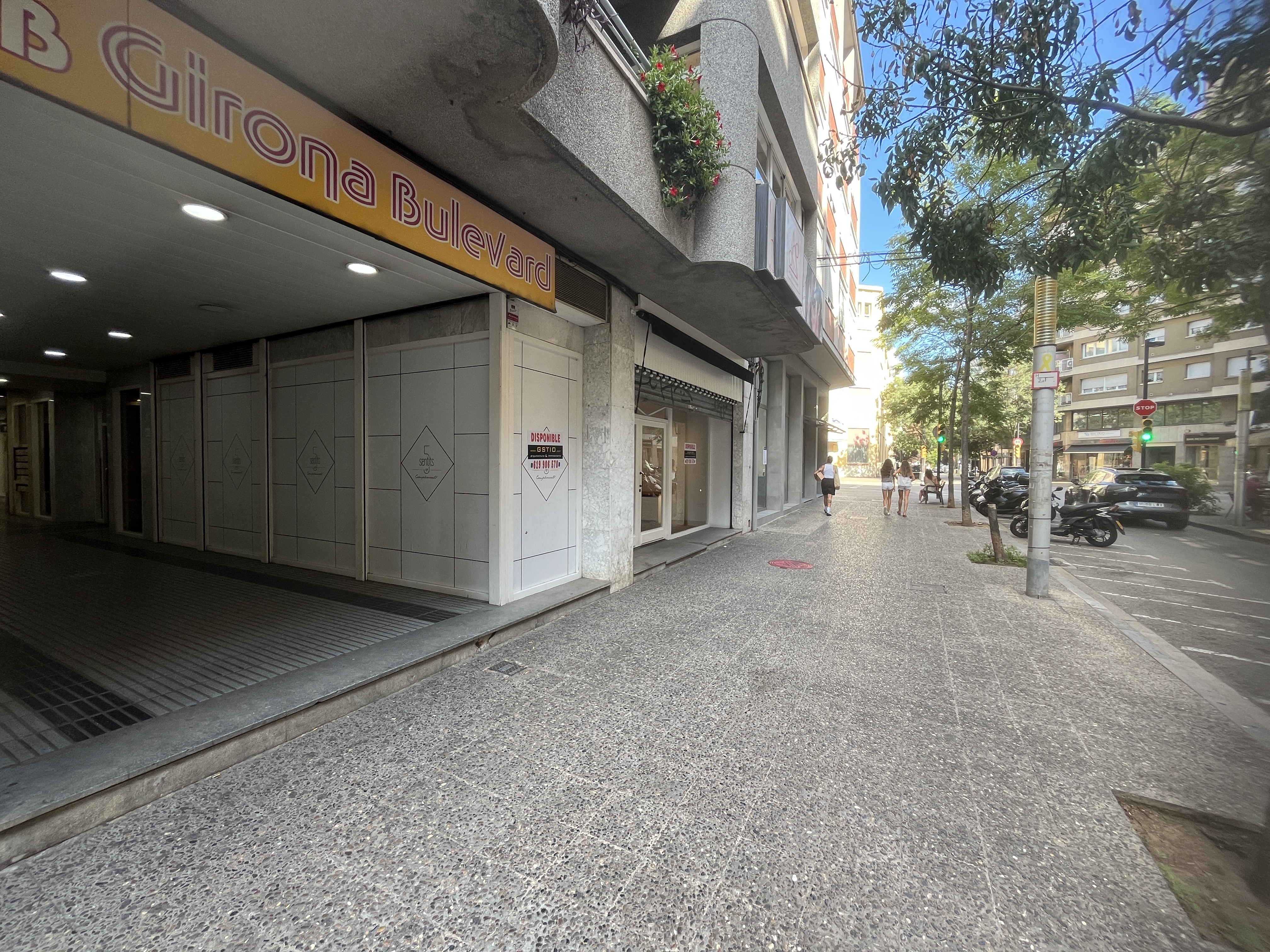 locals-comercials en girona · migdia 2000€