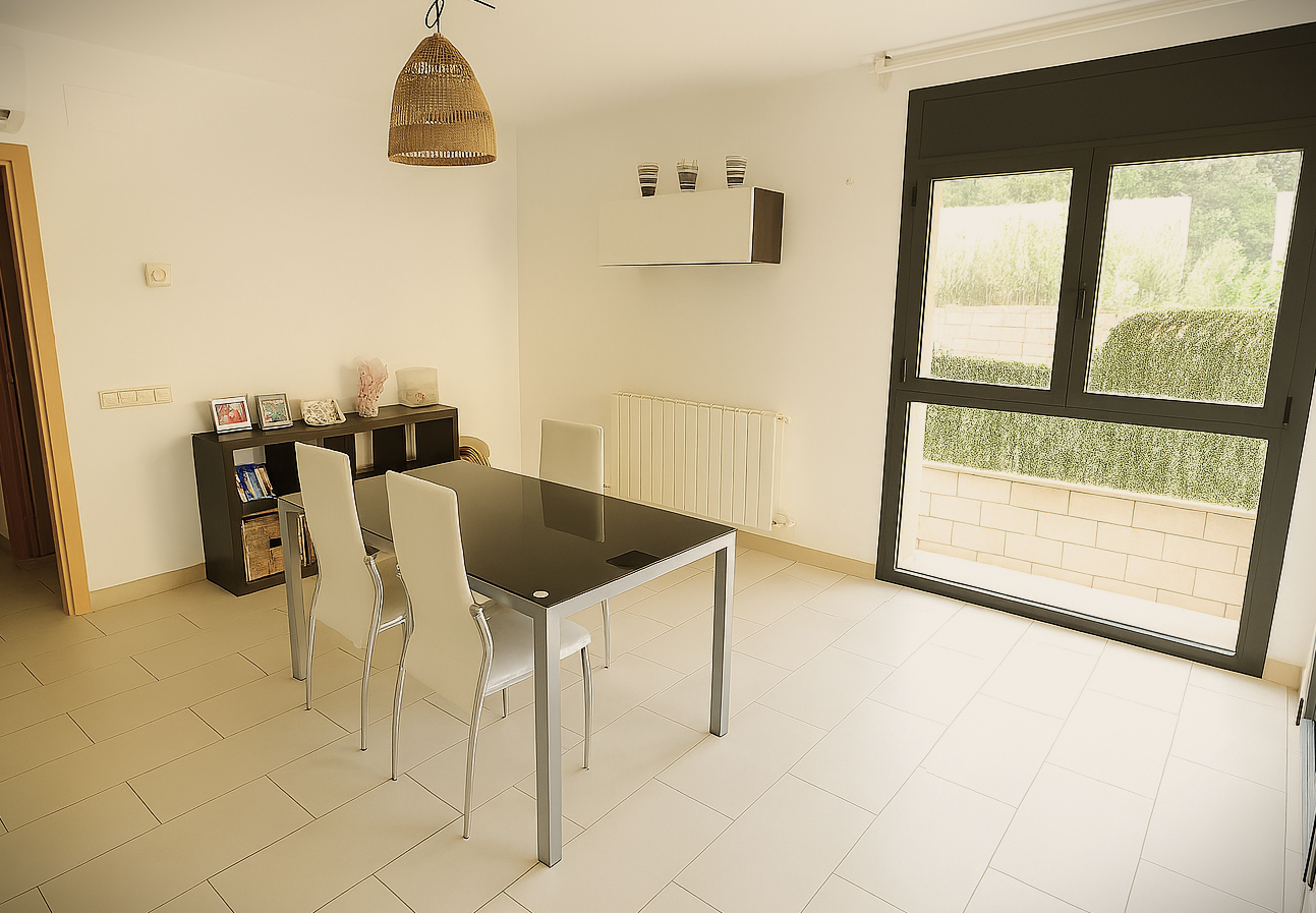 TORRE APAREADA PER ENTRAR A VIURE