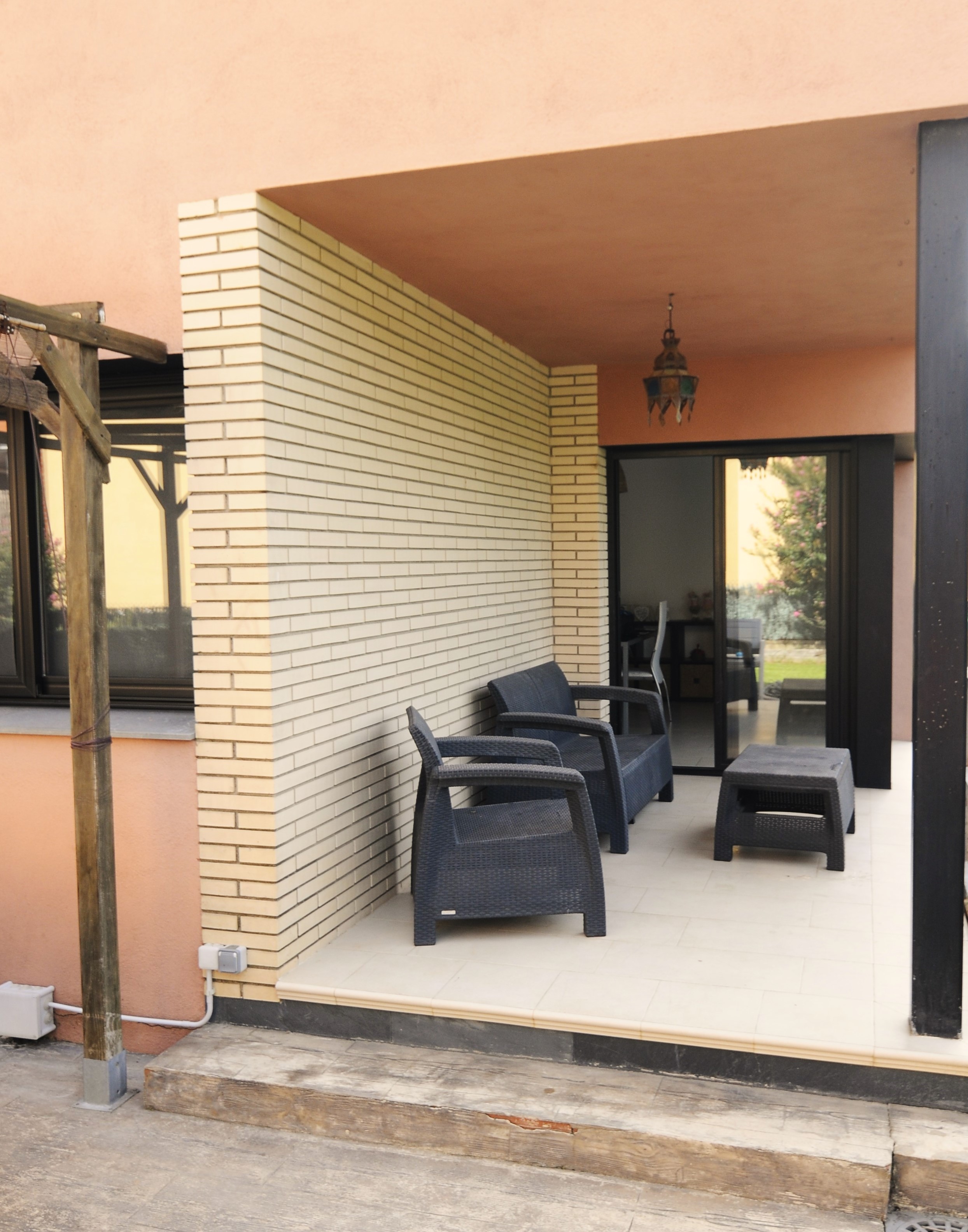 TORRE APAREADA PER ENTRAR A VIURE