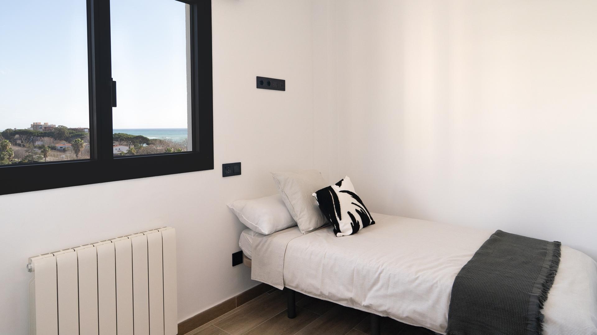 APIALIA presenta este exclusivo ÁTICO recién reformado de diseño en...