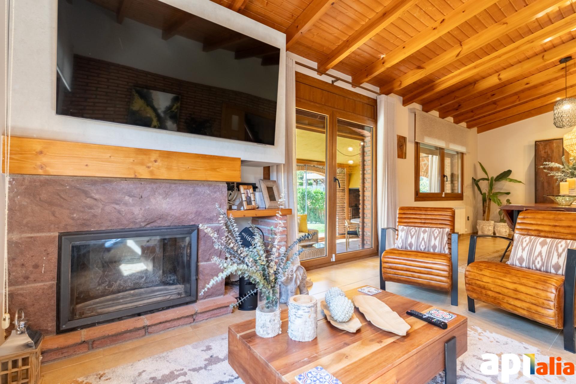 Chalet de estilo Rústico de Lujo en PRADES