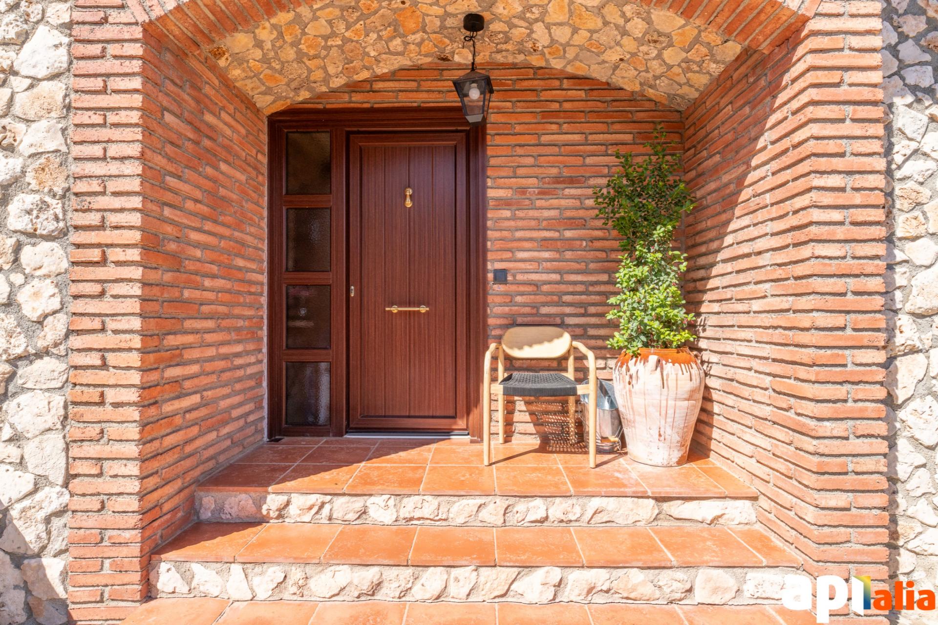 Chalet de estilo Rústico de Lujo en PRADES