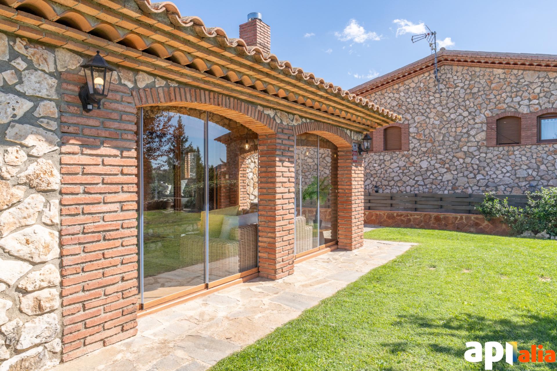 Chalet de estilo Rústico de Lujo en PRADES