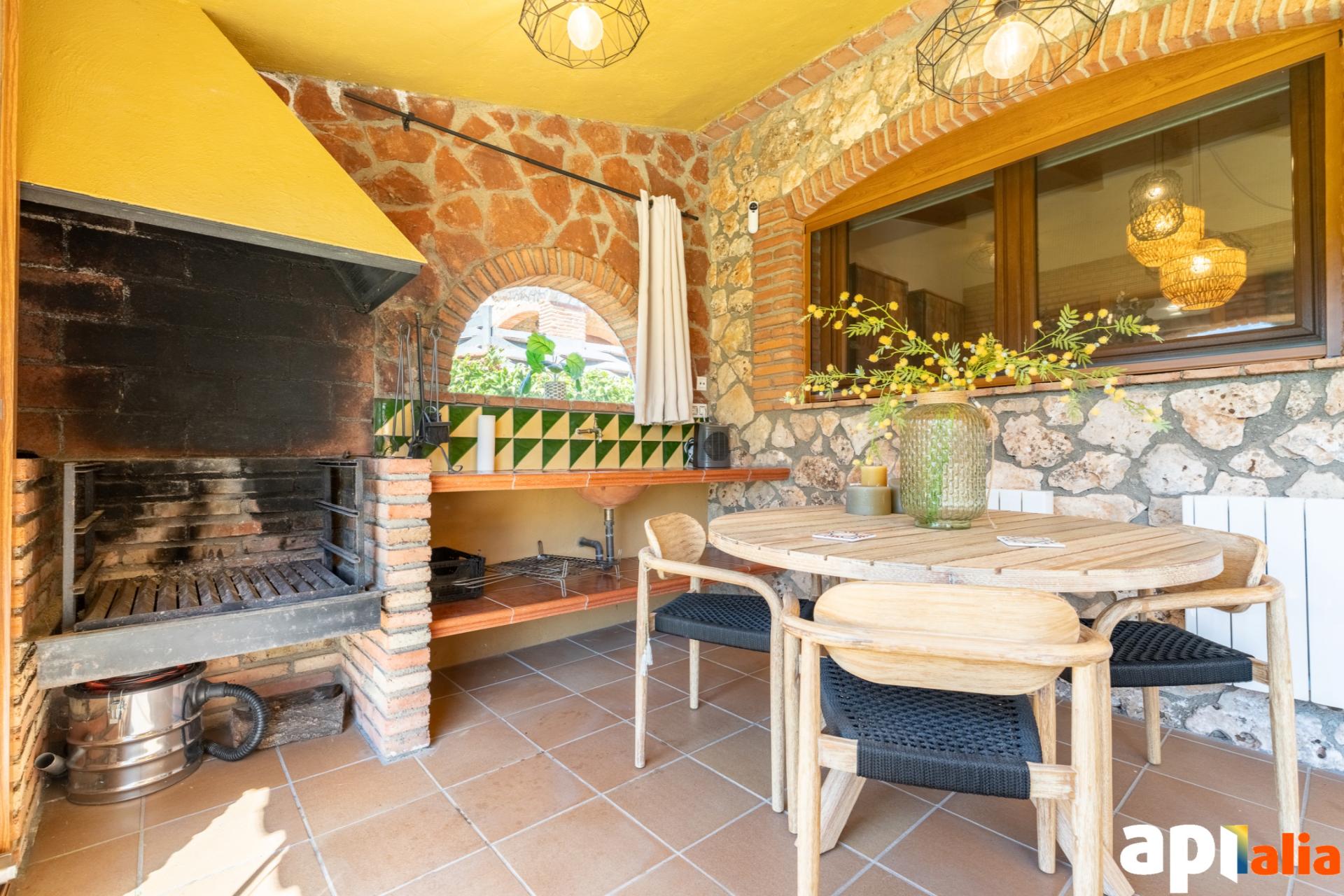 Chalet de estilo Rústico de Lujo en PRADES