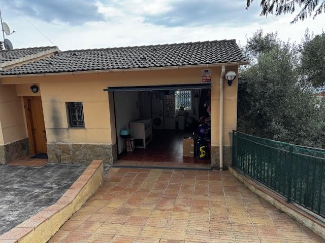 Tu hogar familiar con vistas al mar: espacio, naturaleza y bienestar