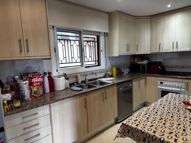 Tu hogar familiar con vistas al mar: espacio, naturaleza y bienestar