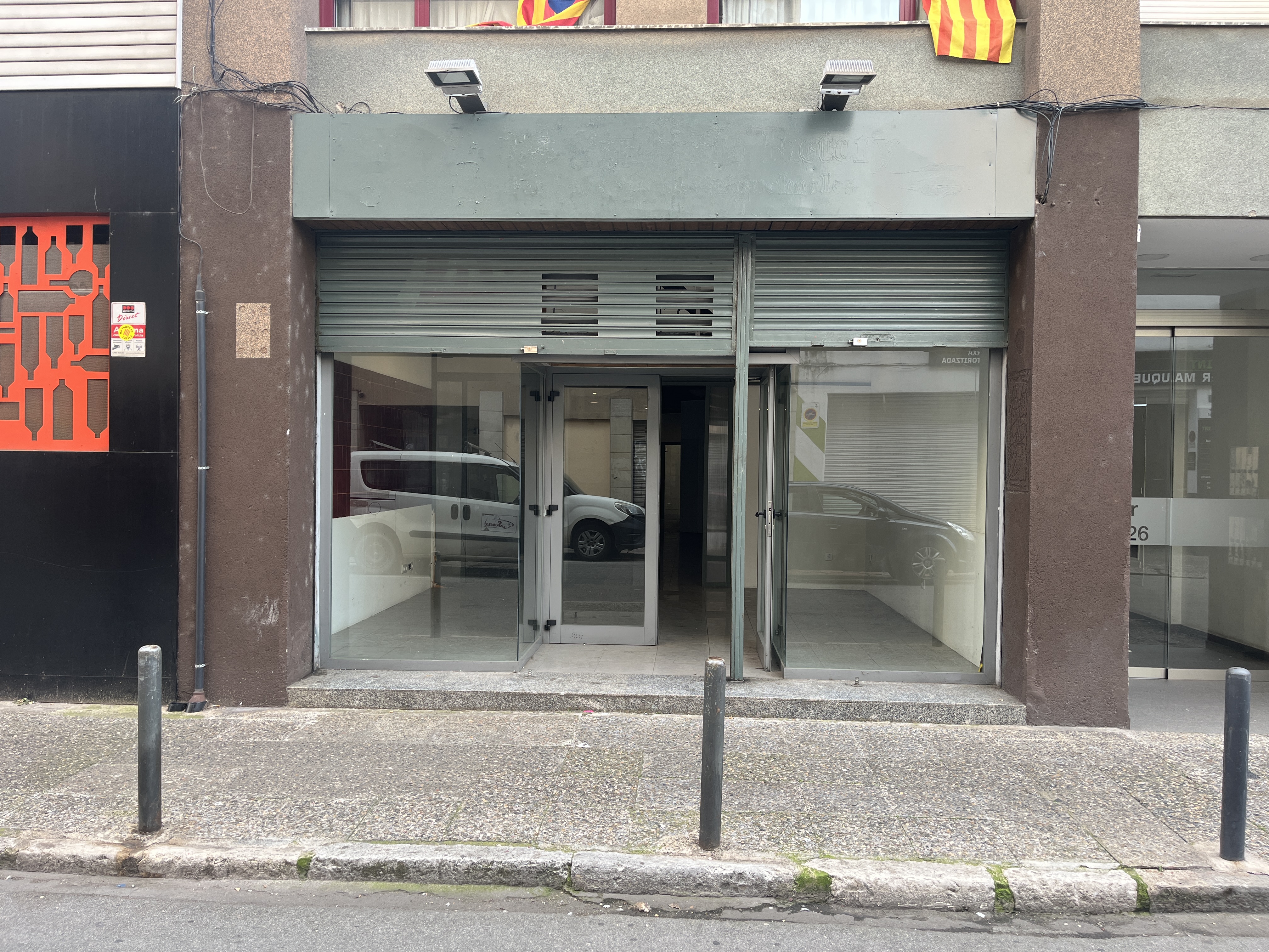locals-comercials en girona · eixample €