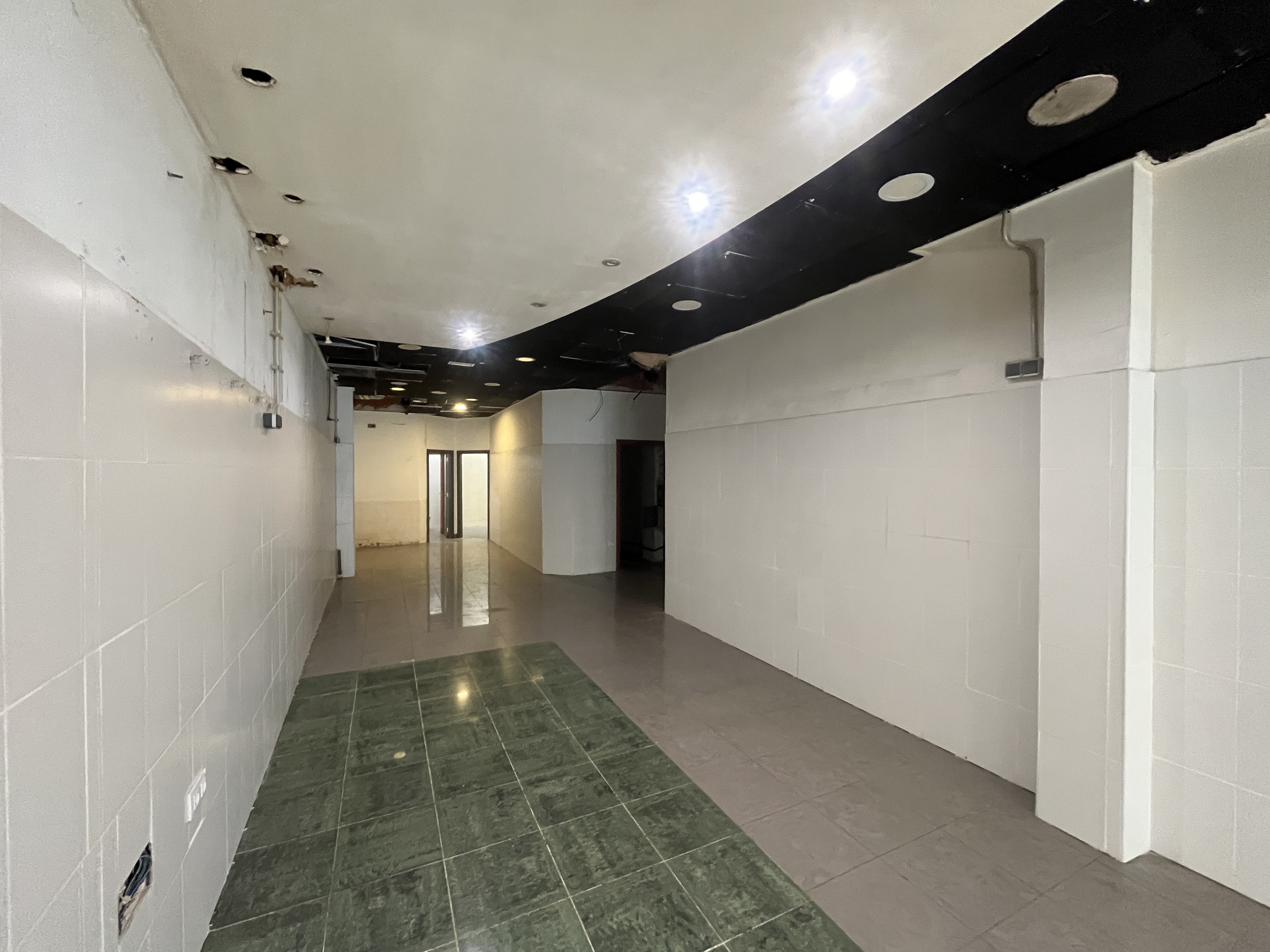 locals-comercials en girona · eixample €