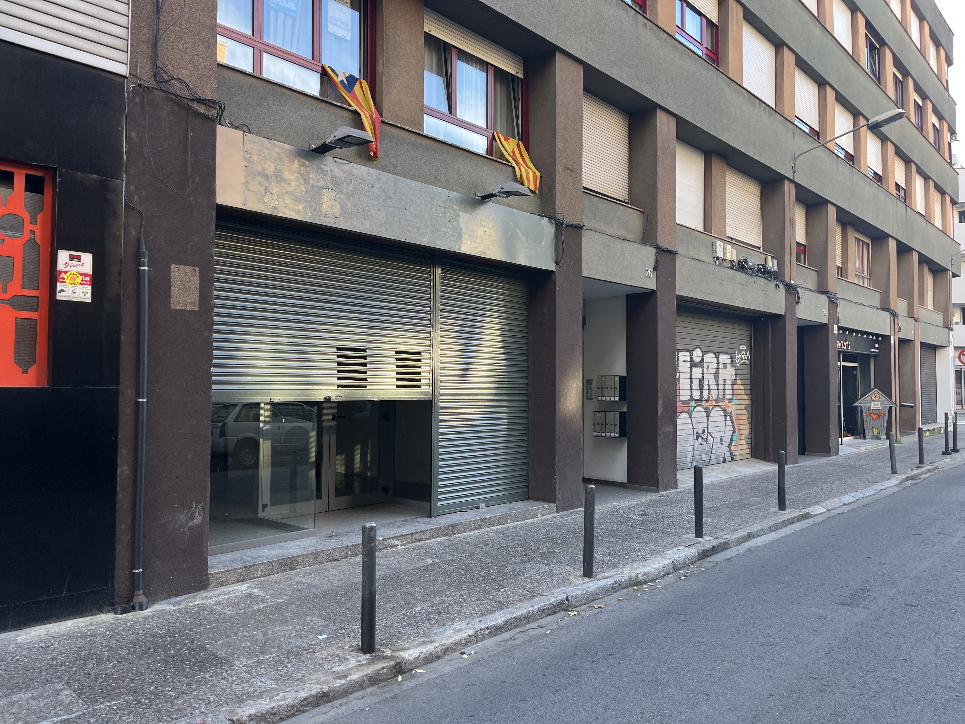 locals-comercials en girona · eixample 150000€