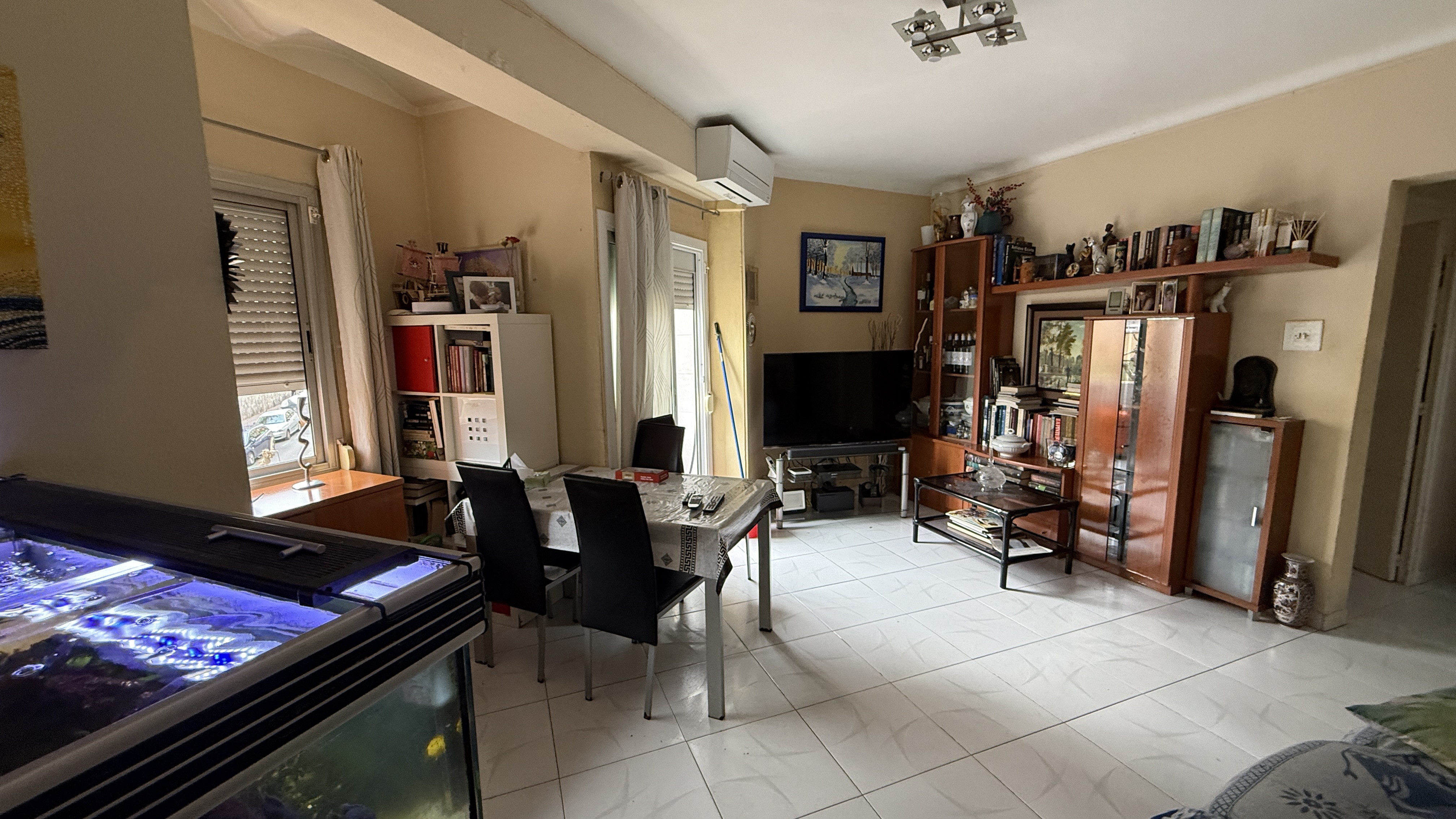 Edificio en bloque, todo arrendado, rentabilidad desde el primer día.