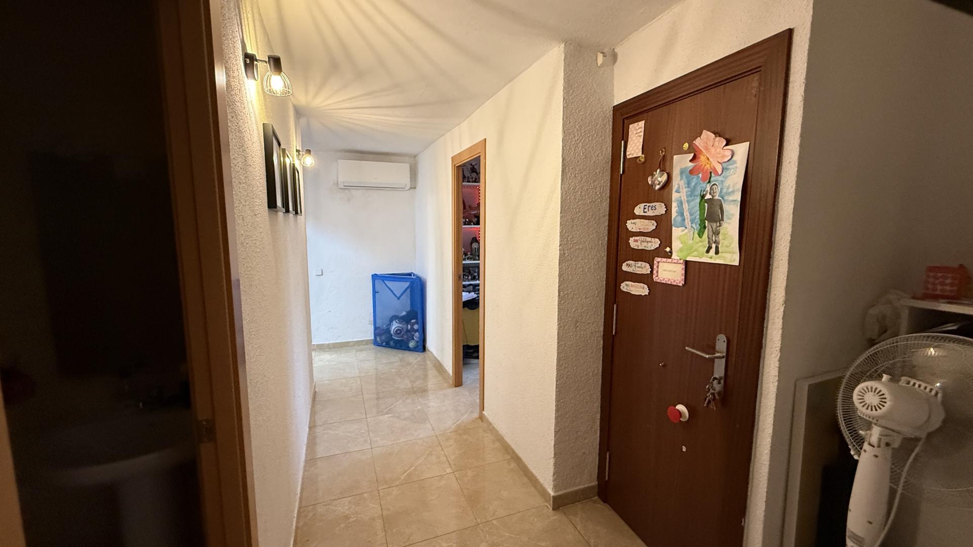  Edificio en bloque, todo arrendado, rentabilidad desde el primer día. 