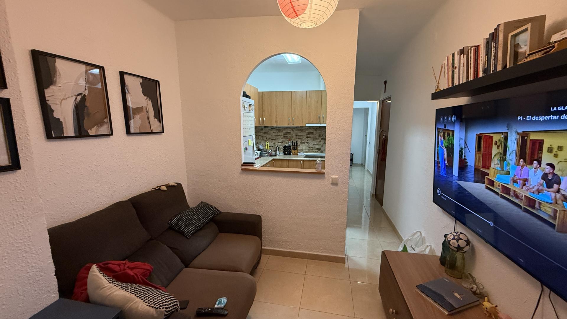 Edificio en bloque, todo arrendado, rentabilidad desde el primer día.