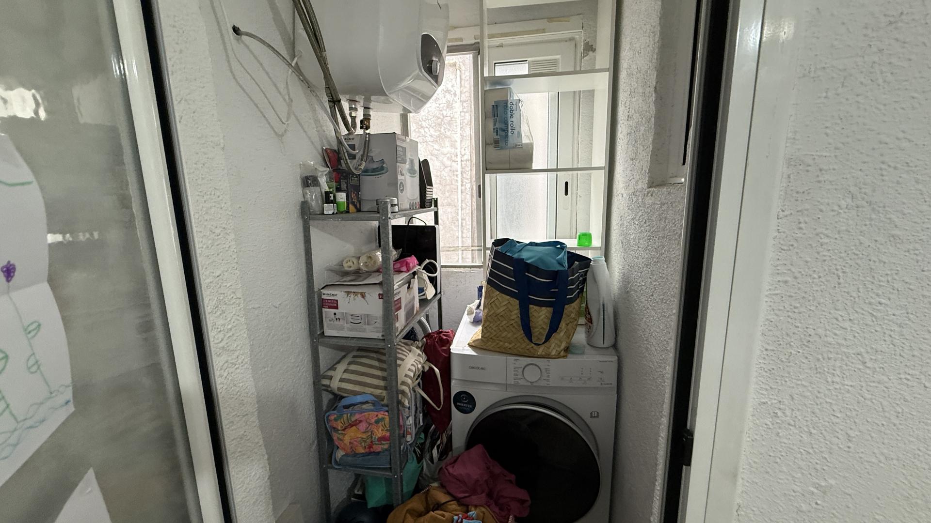  Edificio en bloque, todo arrendado, rentabilidad desde el primer día. 